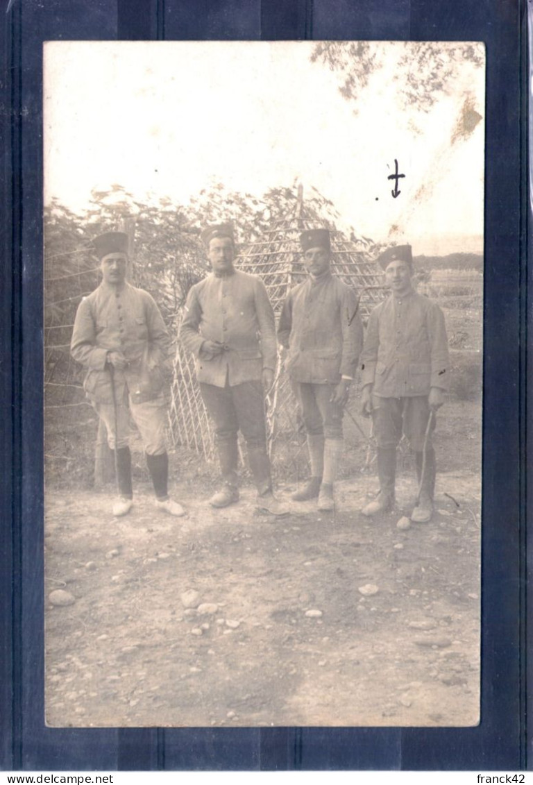 Carte Photo. 4 Soldats.. Zouaves. Maroc Oriental - Regimientos