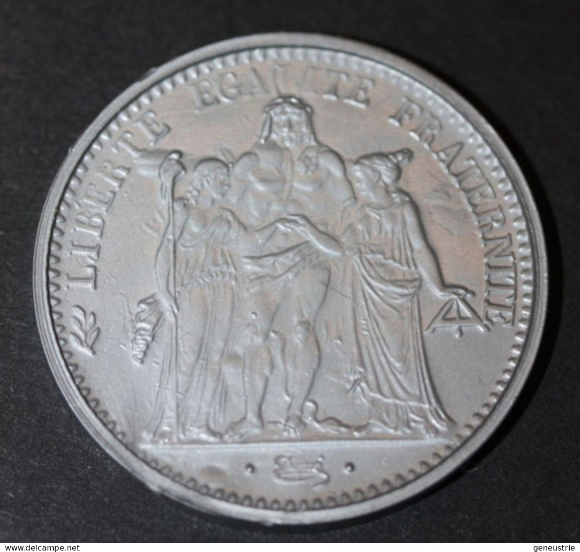 Pièce De 10 Francs Type Hercule 1965 - Jeton Plastique école En Francs Années 60 - Coins School Token - Professionali / Di Società