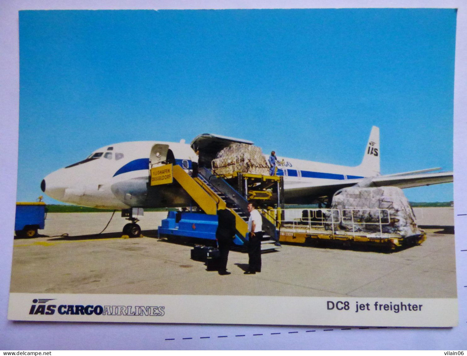 IAS CARGO AIRLINES  DC 8    /   AIRLINE ISSUE / CARTE COMPAGNIE - 1946-....: Modern Tijdperk