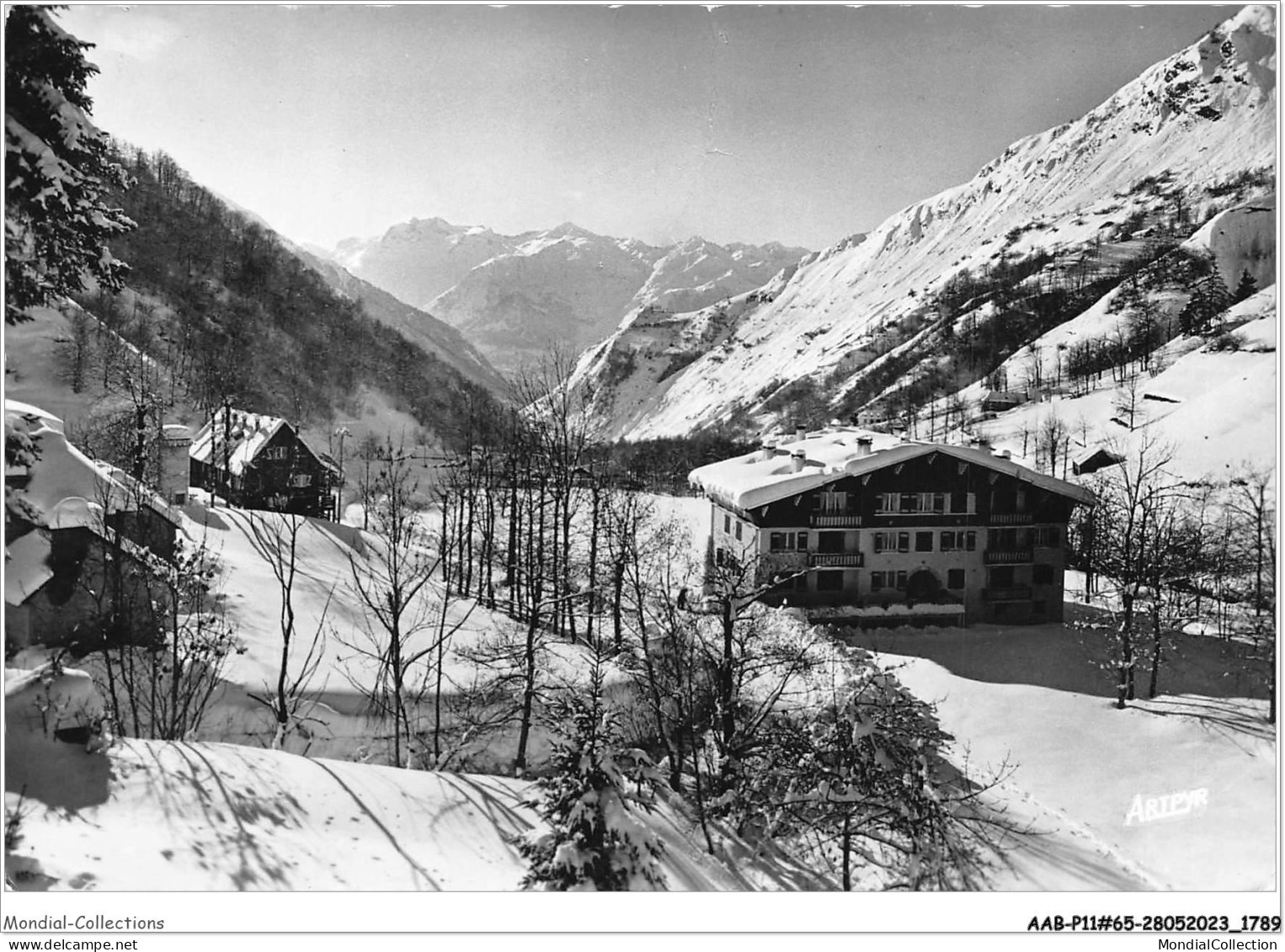 AABP11-65-0874 - BAREGES - Vue Vers Luz Et Pic D'Ardiden  - Luz Saint Sauveur