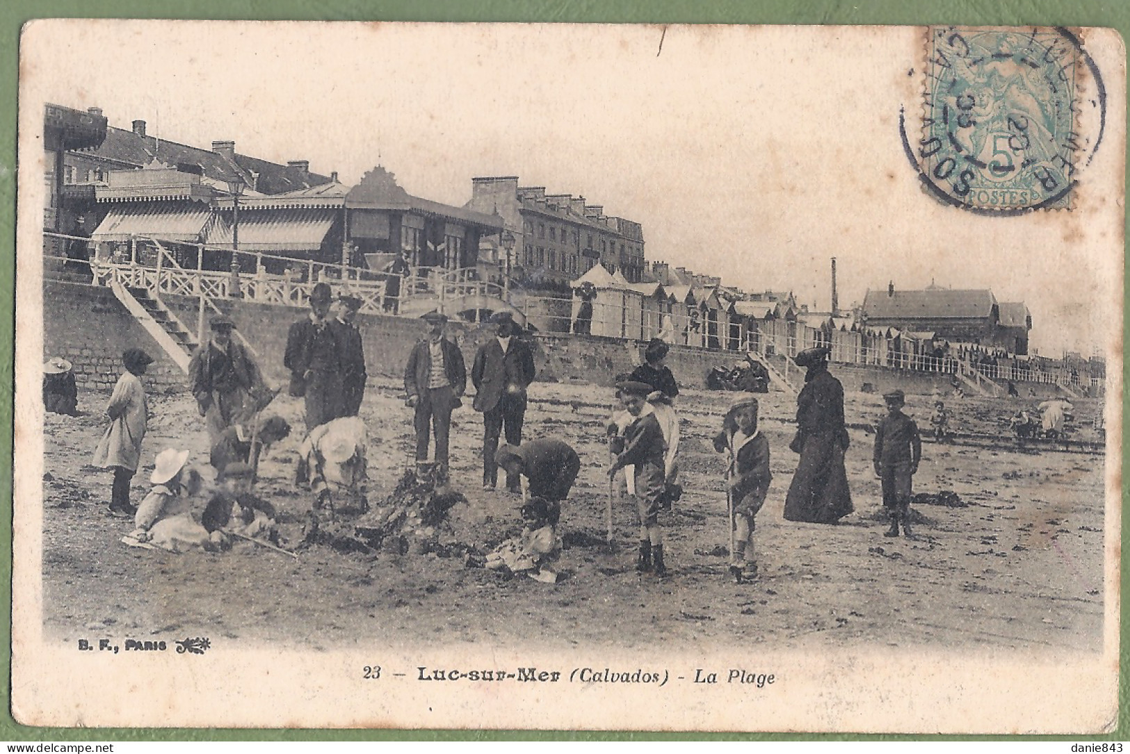 CPA - CALVADOS - LUC SUR MER - LA PLAGE - Très Belle Animation, Jeux D'enfants - Luc Sur Mer