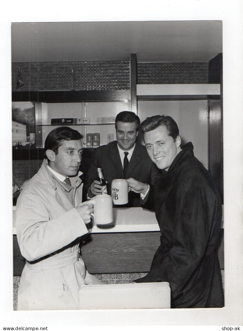 F6023/ Edward Byrnes (Kookie) Und Hans Clarin Trinken Bier Foto Ca.1960 - Unclassified