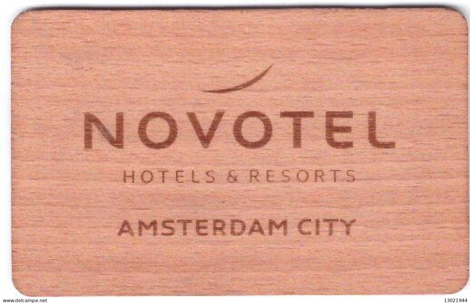 OLANDA  KEY HOTEL   Novotel Amsterdam City - Wooden Card. Both Sides Are Equal. - Hotelkarten