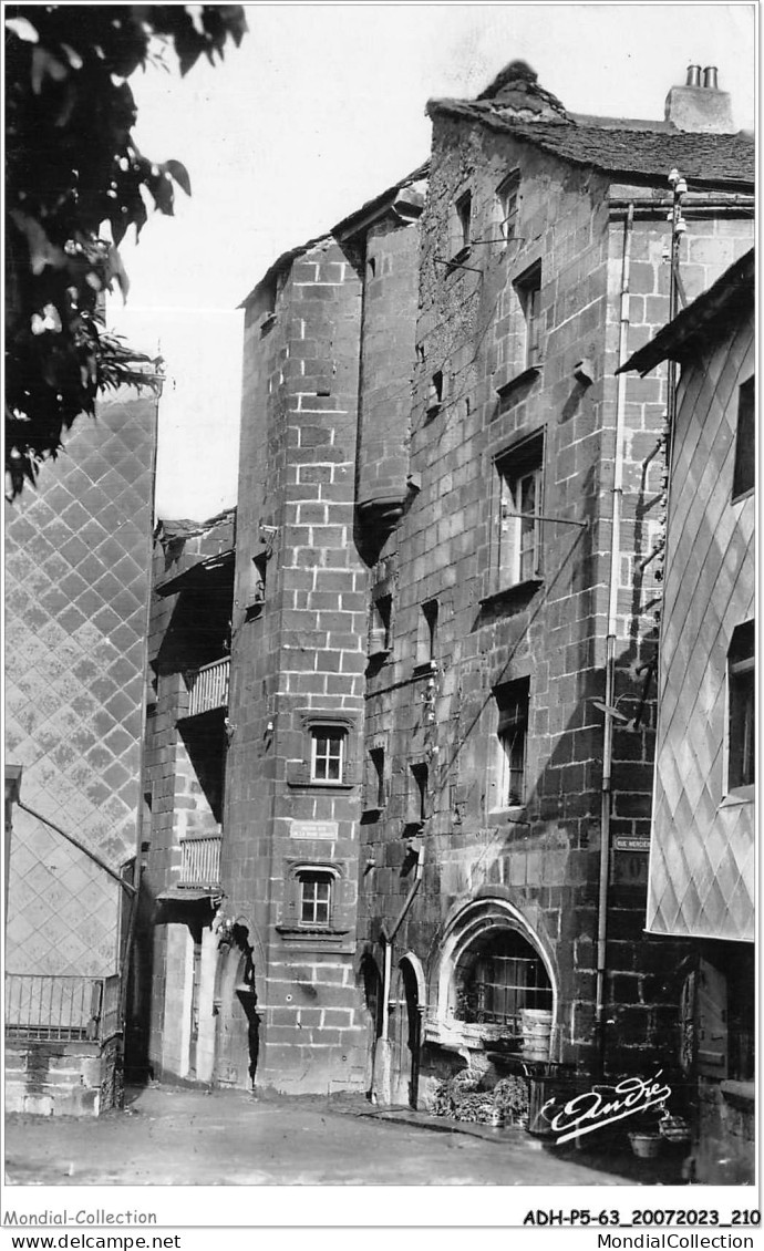 ADHP5-63-0471 - BESSE-en-CHANDESSE - Maison De La Reine Margot - Besse Et Saint Anastaise