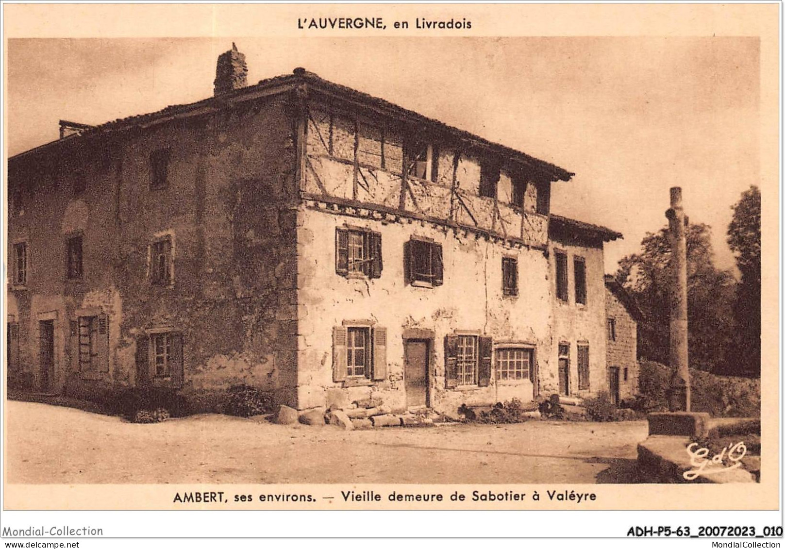 ADHP5-63-0371 - AMBERT - Vieille Demeure De Sabotier à Valéyre - Ambert