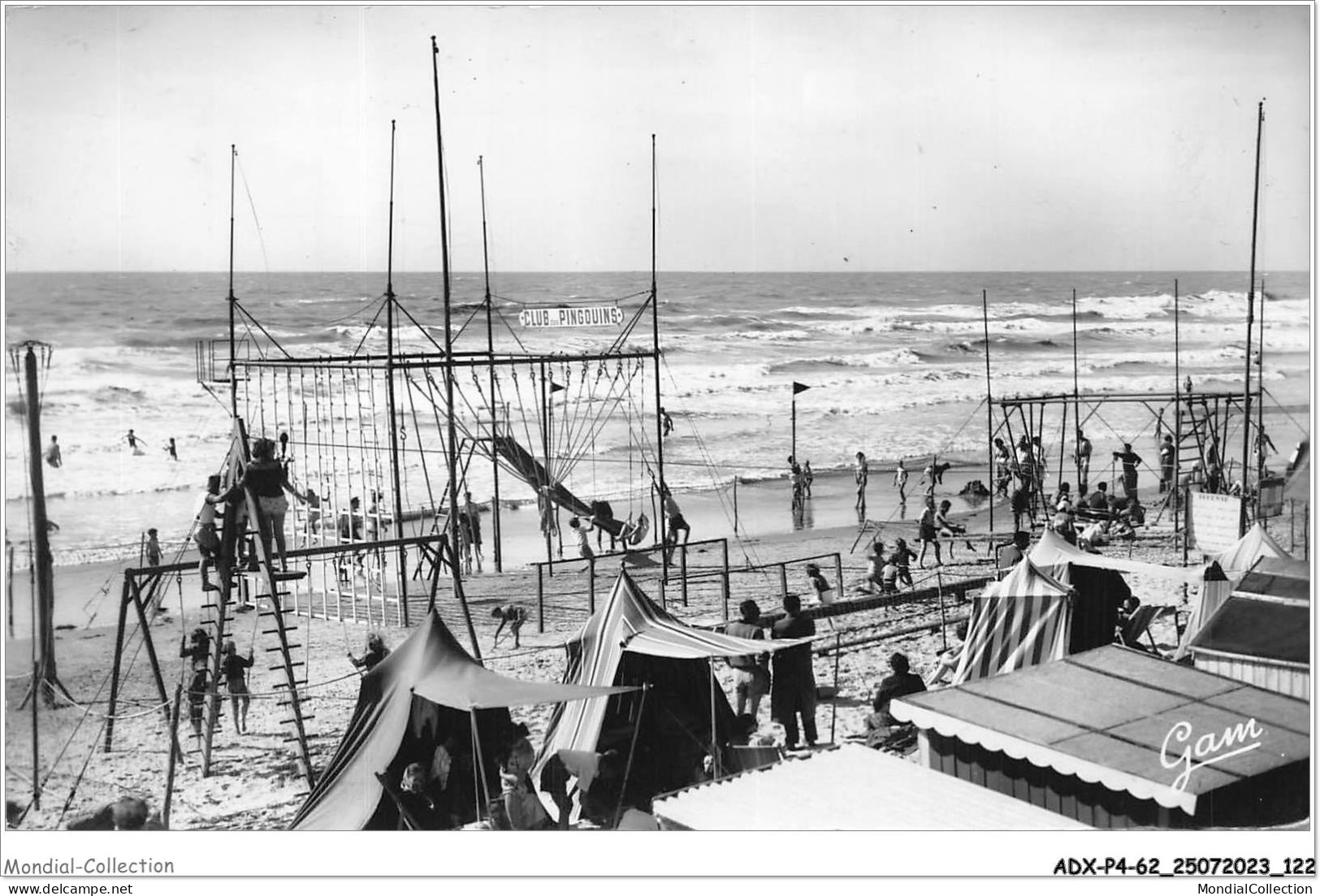 ADXP4-62-0348 - MERLIMONT-PLAGE - Jeux Et Sport Sur La Plage - Montreuil