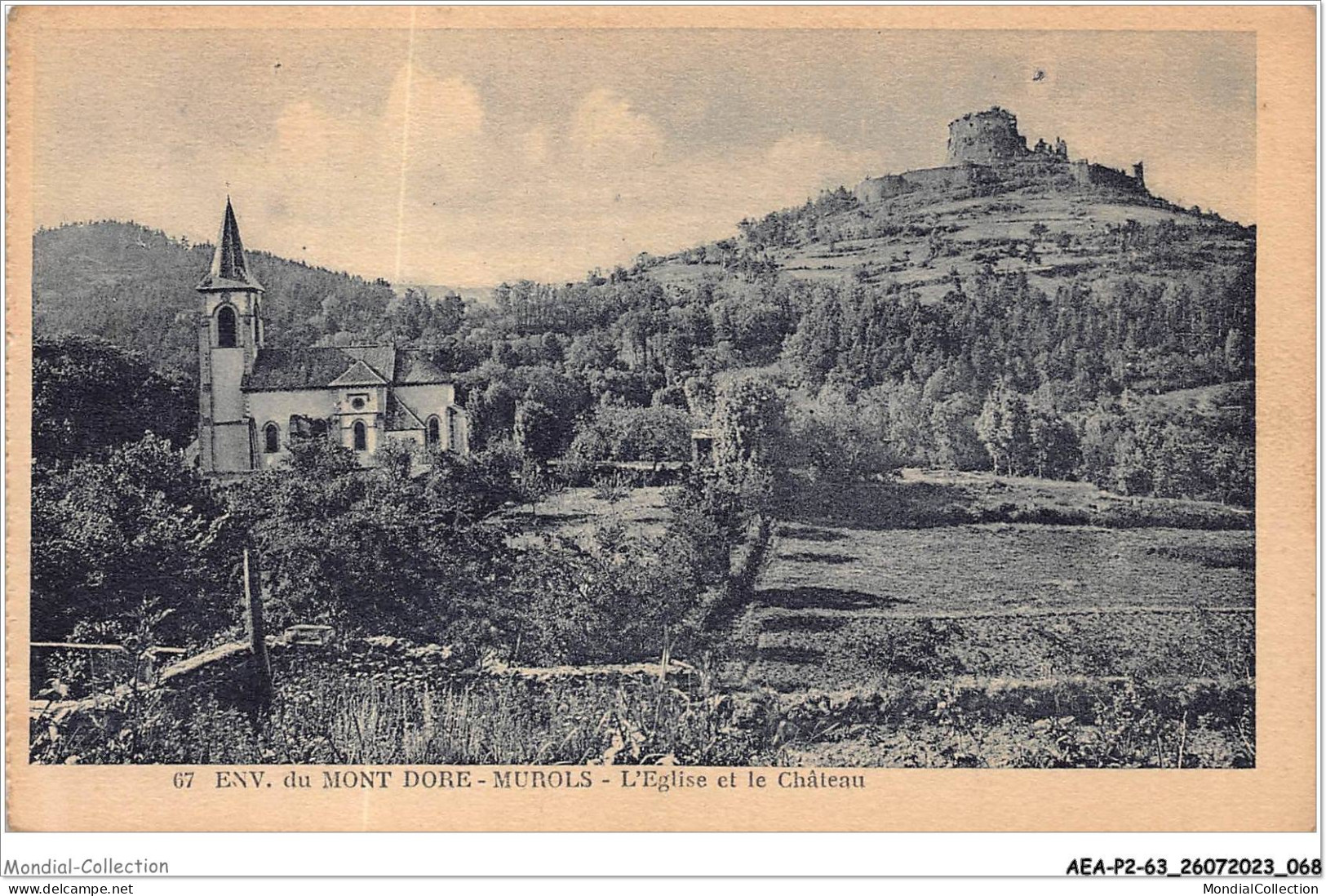 AEAP2-63-0127 - ENV - Du MONT DORE - MUROLS - L'eglise Et Le Chateau - Issoire