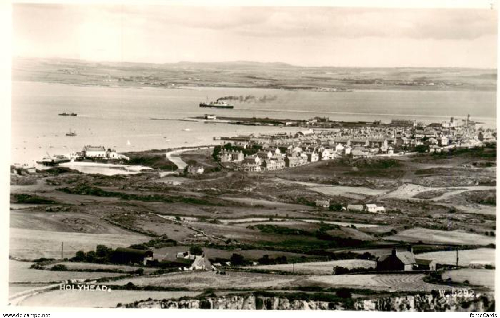 73940186 Holyhead_Isle_of_Anglesey_Wales_UK Fliegeraufnahme - Altri & Non Classificati