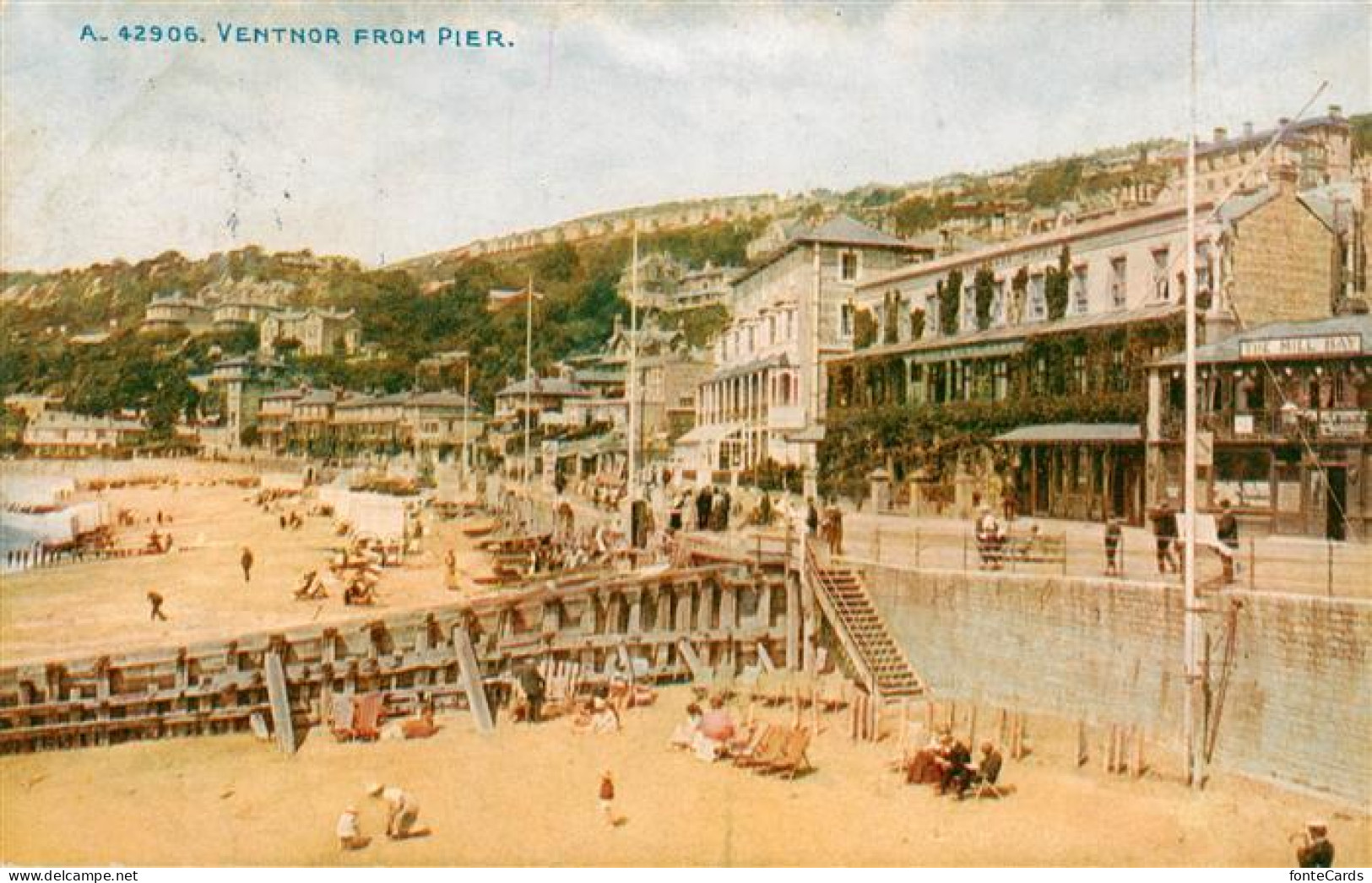 73939800 Ventnor_Isle_of_Wight_UK As Seen From Pier - Autres & Non Classés