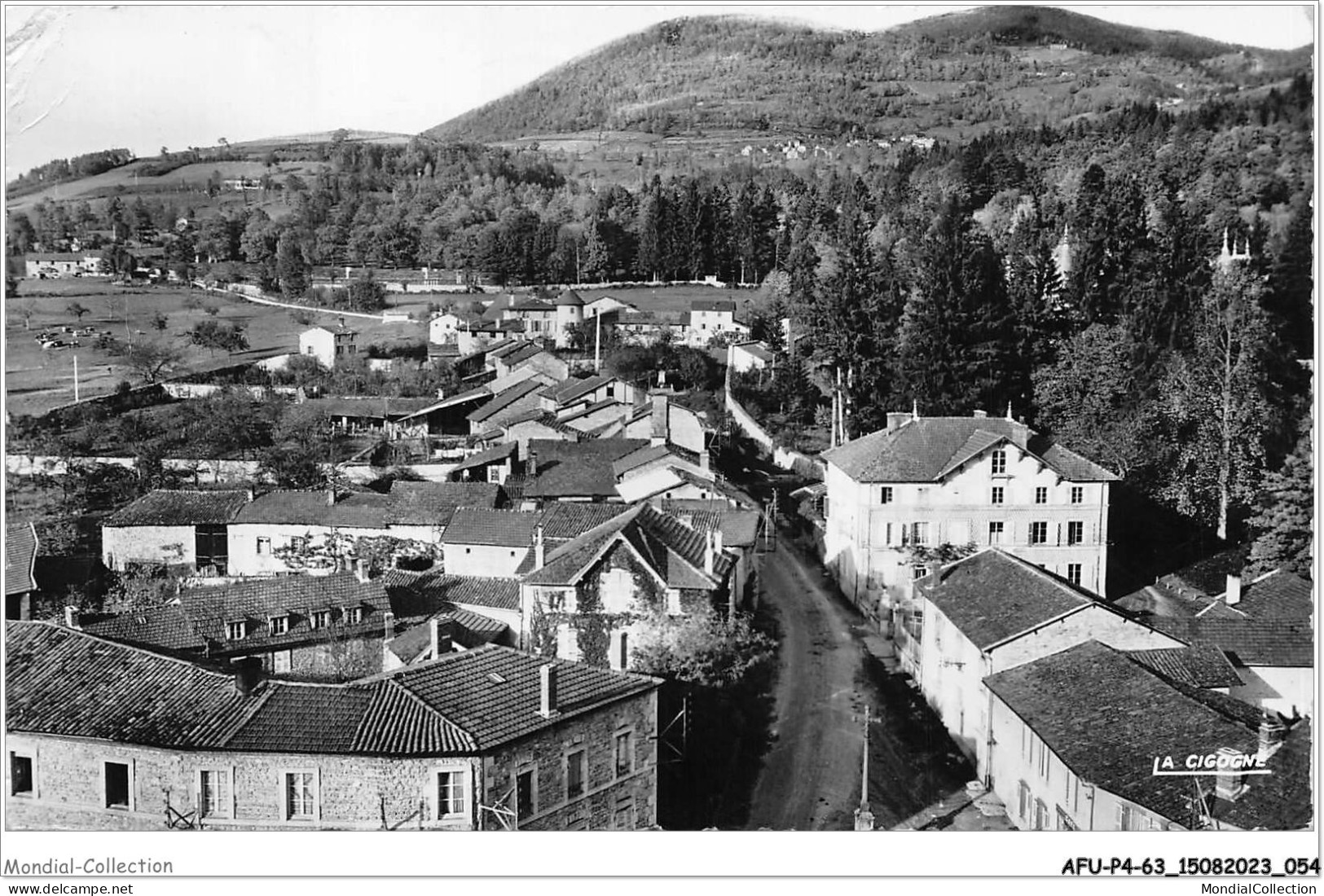 AFUP4-63-0308 - JOB - Cure D'air Et De Repos - Vue Prise Du Clocher Vers Le Mont Cornillon - Ambert