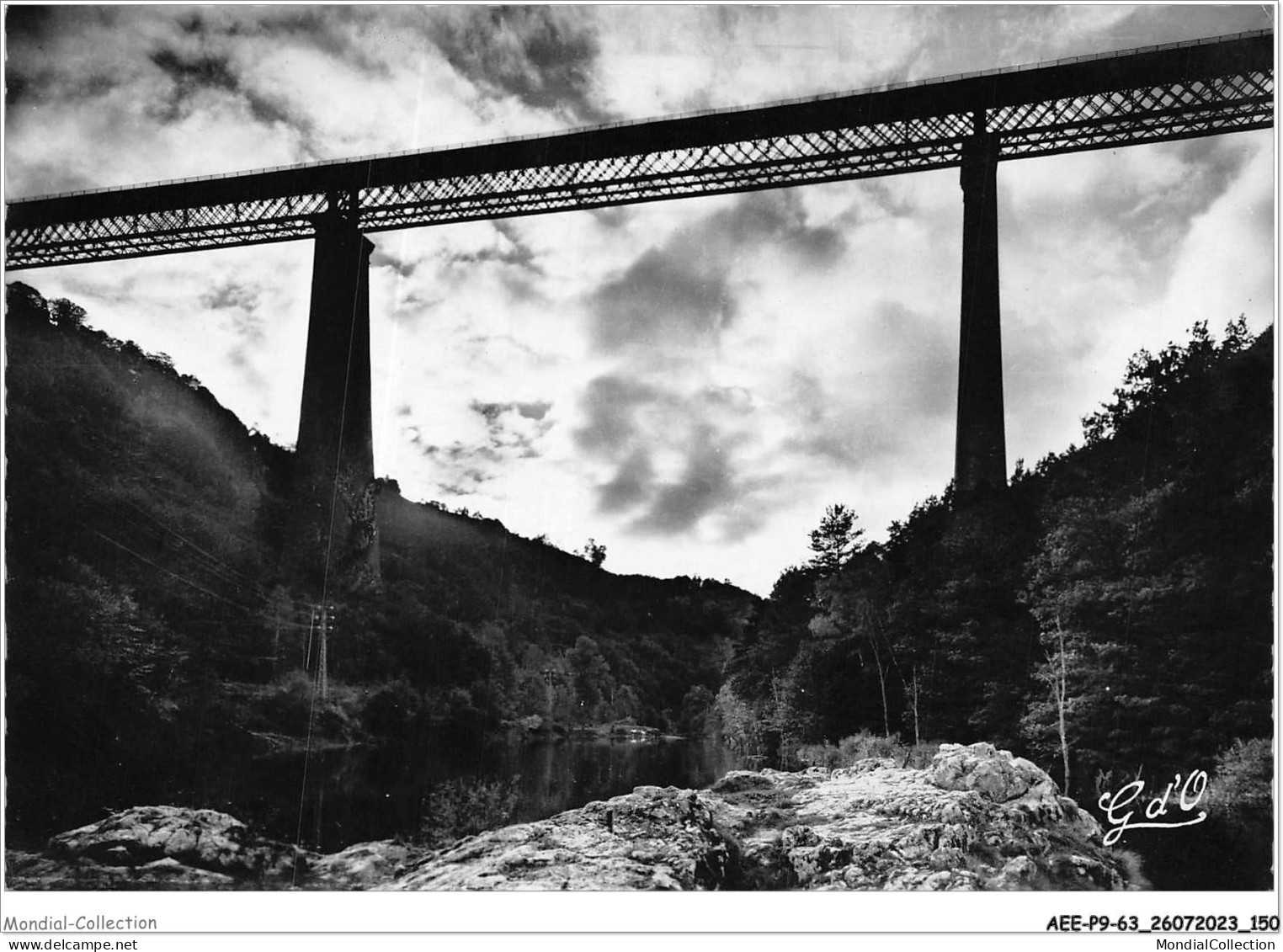 AEEP9-63-0770 - L'AUVERGNE - Le Viaduc Des Fades  - Auvergne Types D'Auvergne