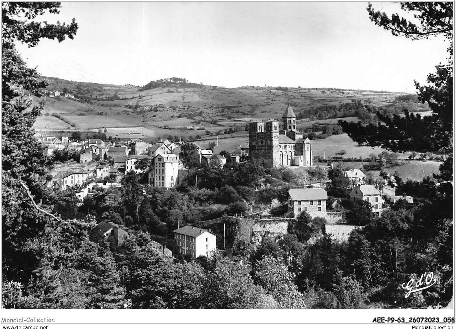 AEEP9-63-0724 - SAINT-NECTAIRE - Le Haut - Vue Générale  - Saint Nectaire