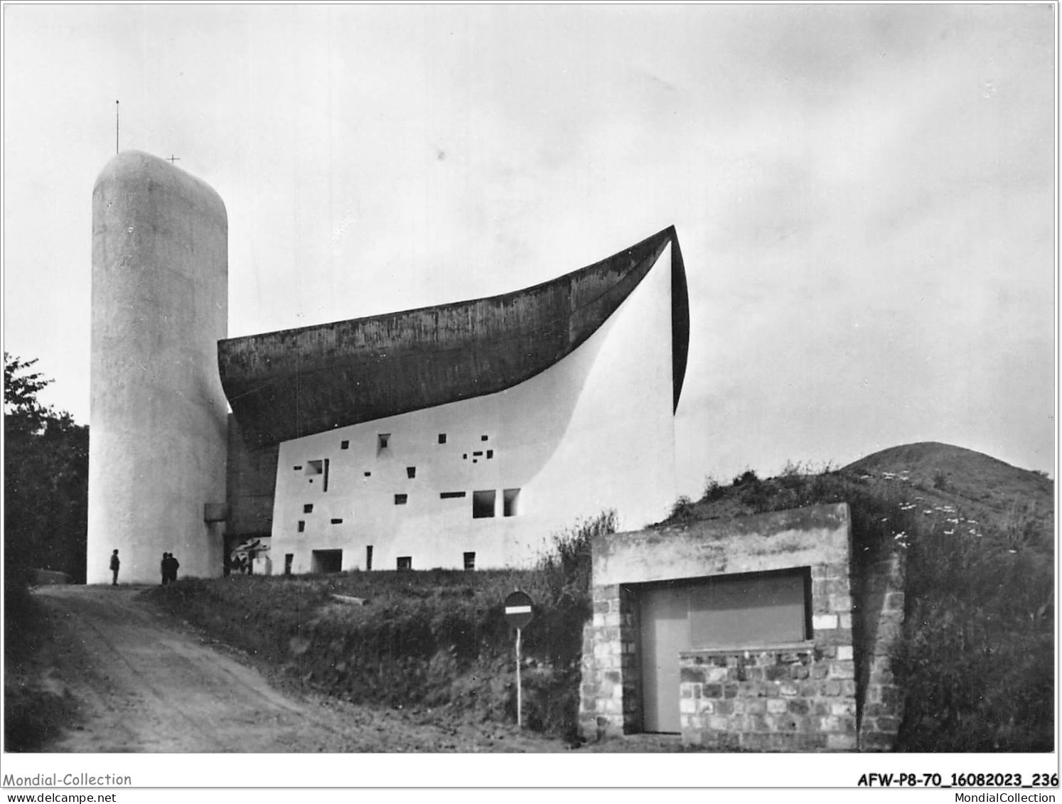 AFWP8-70-0887 - Chapelle De Notre-dame Du Haut - RONCHAMP - Architecte - Le Corbusier - Lure