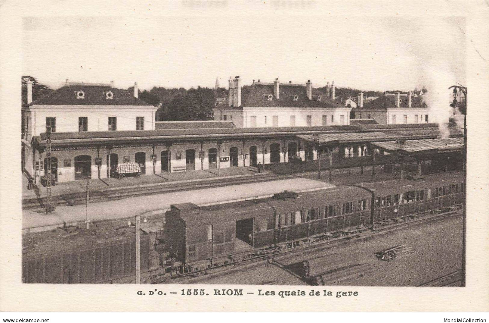 MIKI-AP4-071- 63 RIOM LES QUAIS DE LA GARE - Riom