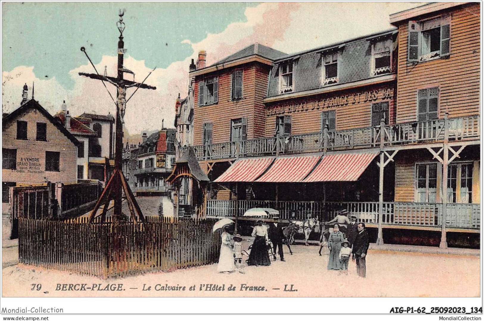 AIGP1-62-0068 - BERCK-PLAGE - Le Calvaire Et L'hôtel De France - Berck