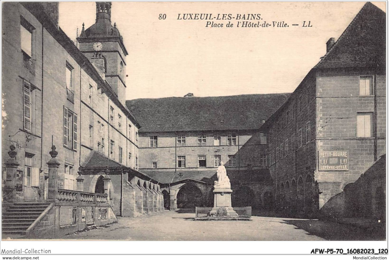 AFWP5-70-0487 - LUXEUIL-LES-BAINS - Place De L'hôtel-de-ville - Luxeuil Les Bains