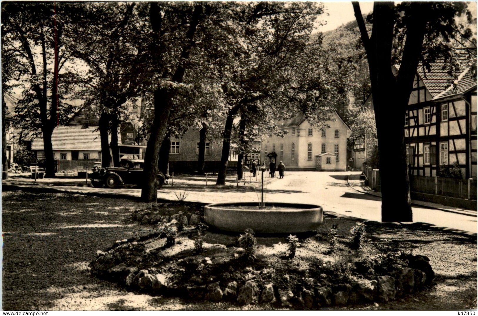 Asbach Bei Schmalkalden - Lindenplatz - Schmalkalden