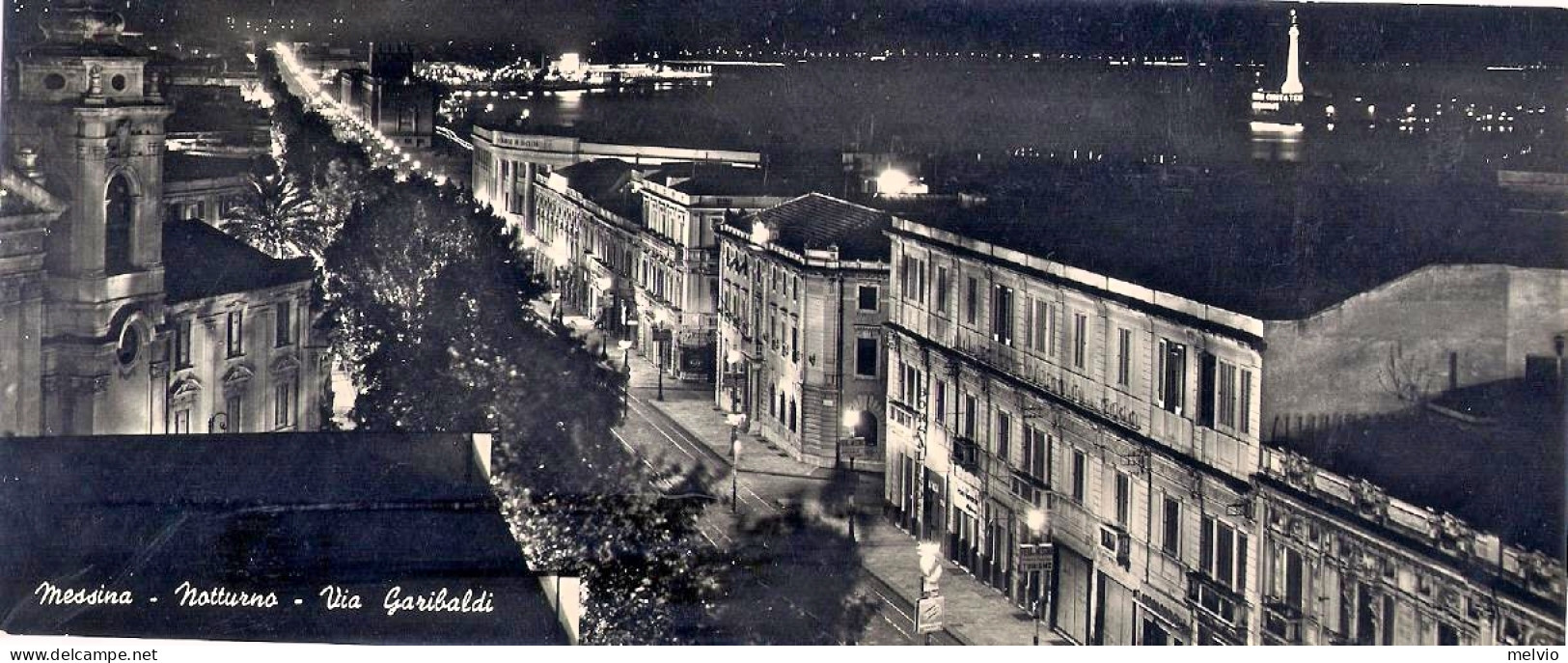 1956-cartolina Foto Panoramica "Messina Notturno Via Garibaldi" - Marsala