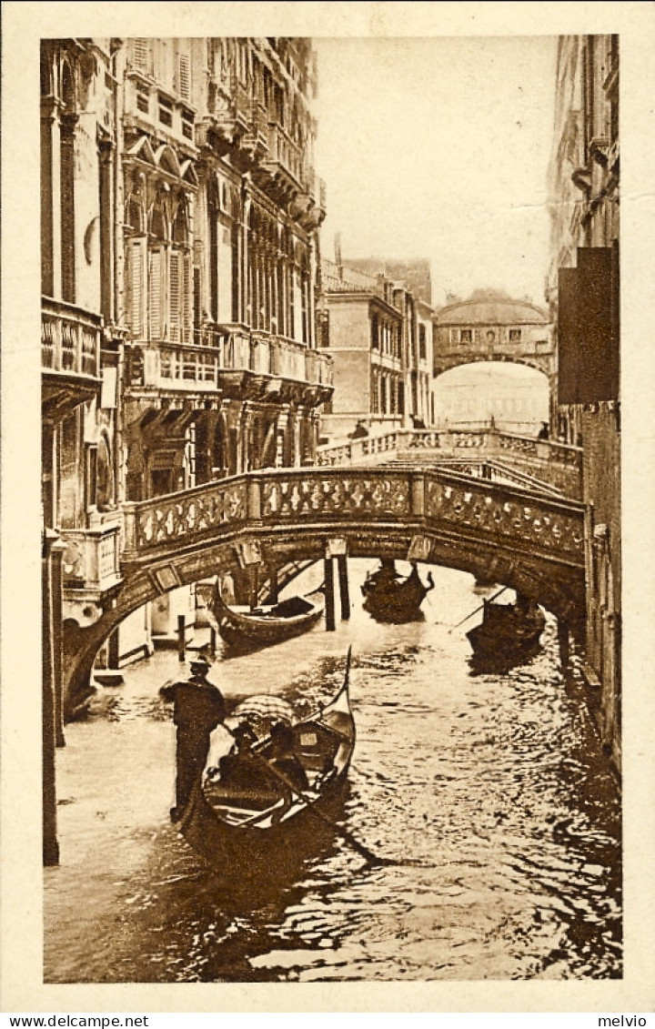 1932-cartolina Illustrata Venezia Il Canale E Ponte Dei Sospiri Affrancata Coppi - Venezia (Venice)