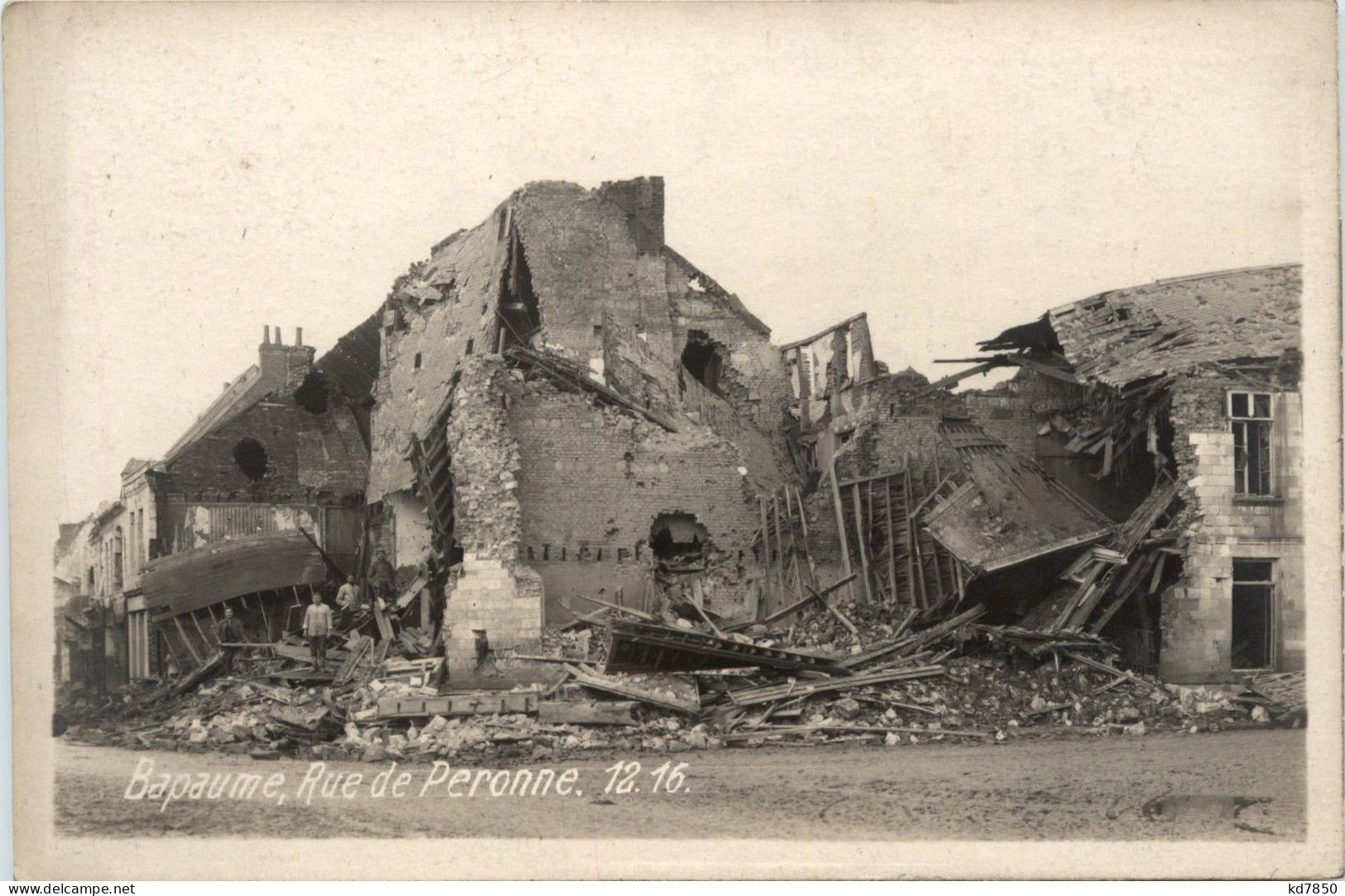 Bapaume - Rue De Peronne - Bapaume