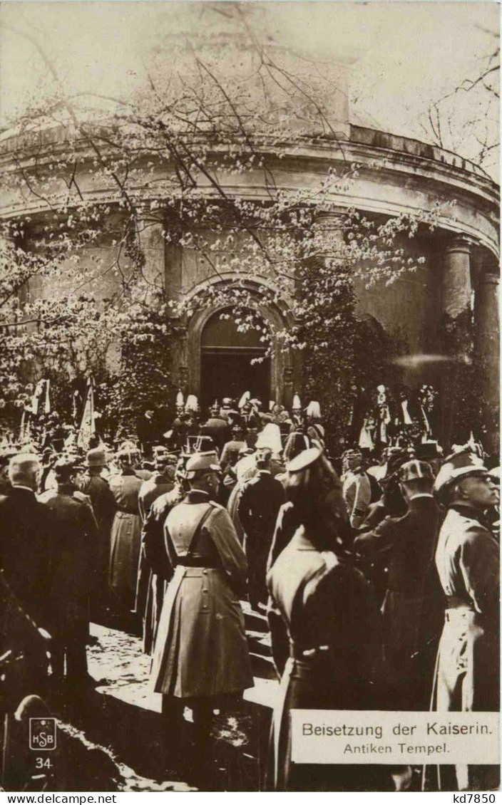 Beisetzung Kaiserin Auguste Victoria - Familias Reales