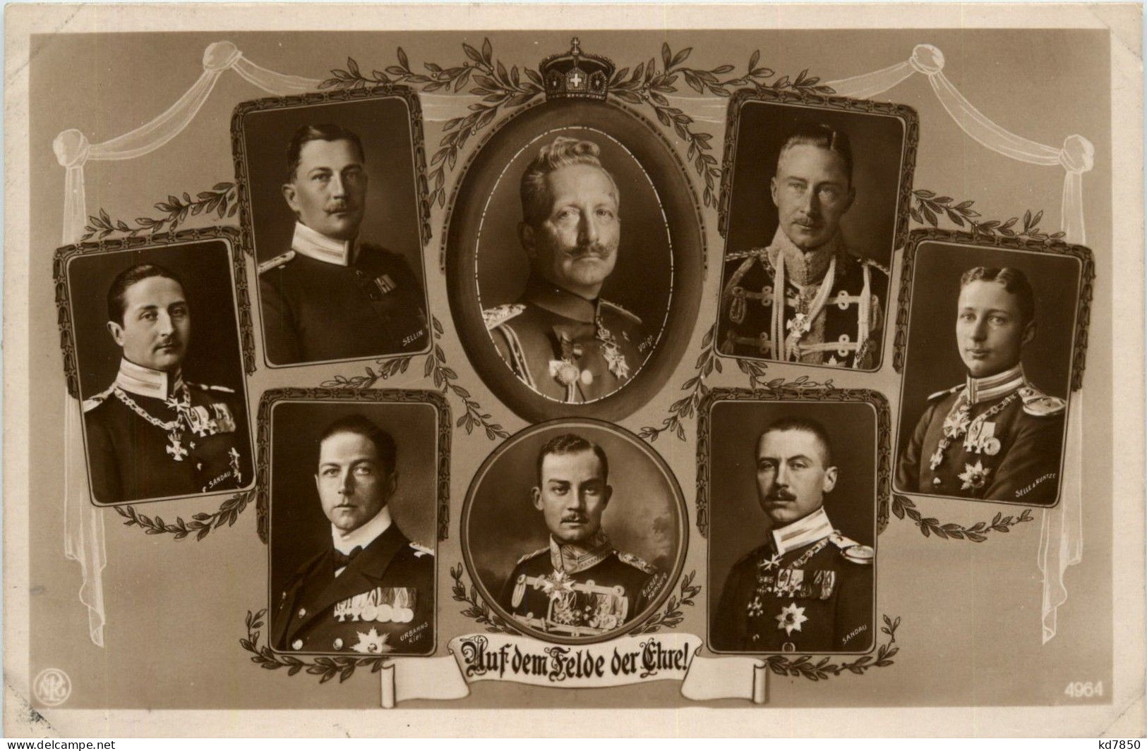 Auf Dem Felde Der Ehre - Royal Families