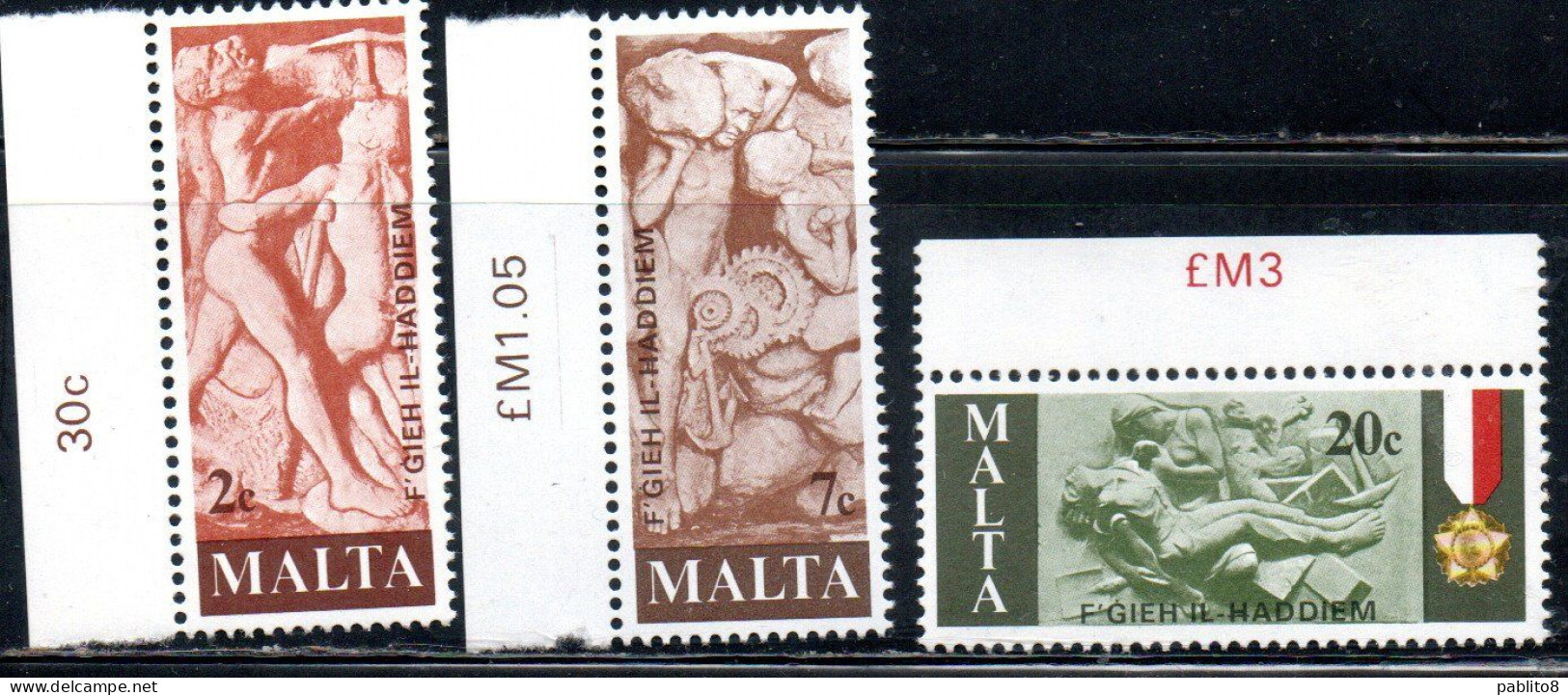 MALTA 1977 TRIBUTE TO MALTESE WORKERS SCULPTURES SCULTURE DEI LAVORATORI COMPLETE SET SERIE COMPLETA MNH - Malta