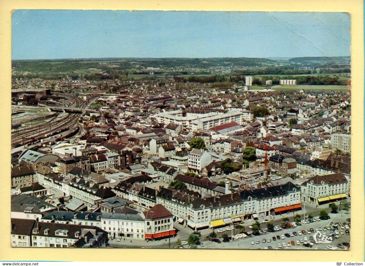 60. CREIL – Vue Générale Aérienne (voir Scan Recto/verso) - Creil