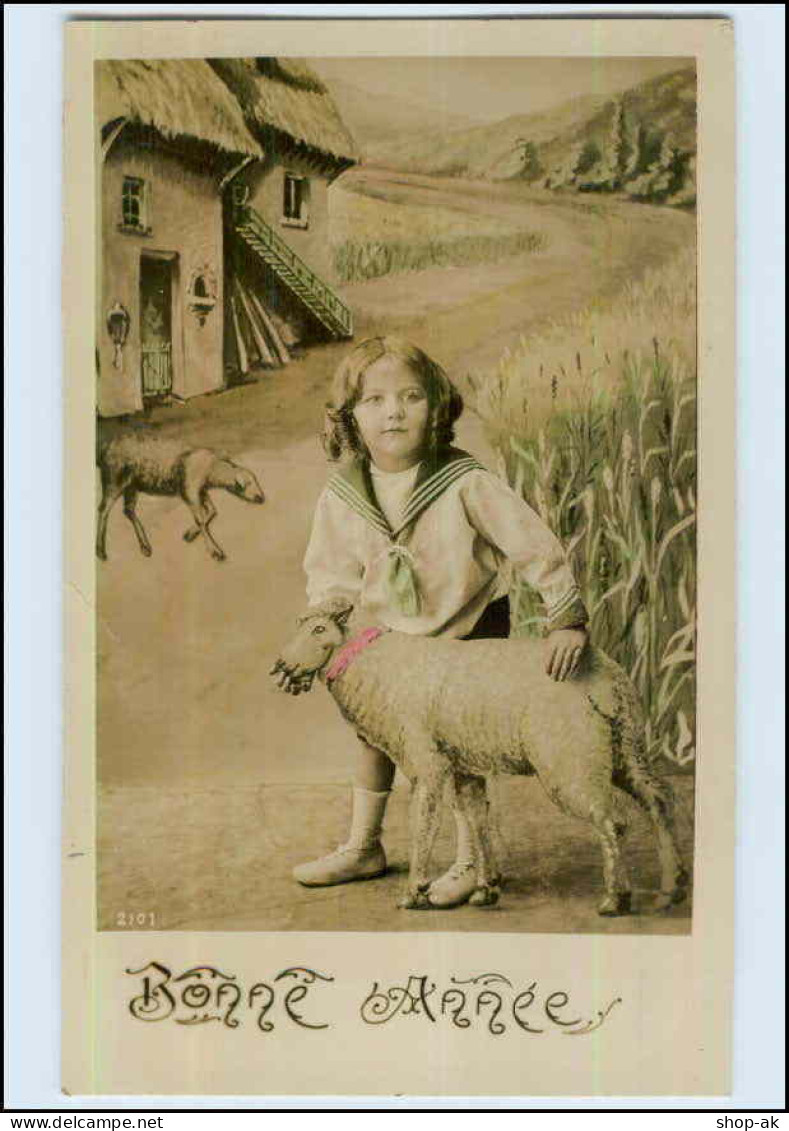 W7Q05/ Bonne Annee Neujahr Kind Mit Schaf Schöne Foto AK Ca.1910 - Nieuwjaar