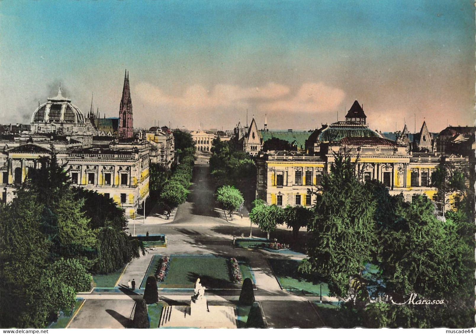 STRASBOURG - PLACE DE LA REPUBLIQUE - Strasbourg