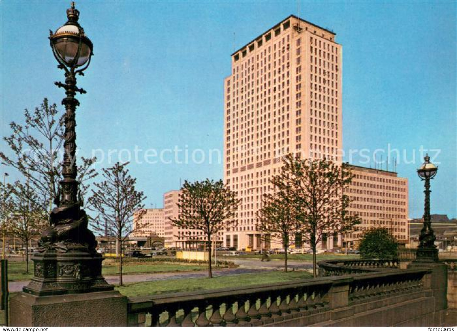 73721158 London Shell Centre Viewing Gallery Open To Public - Autres & Non Classés