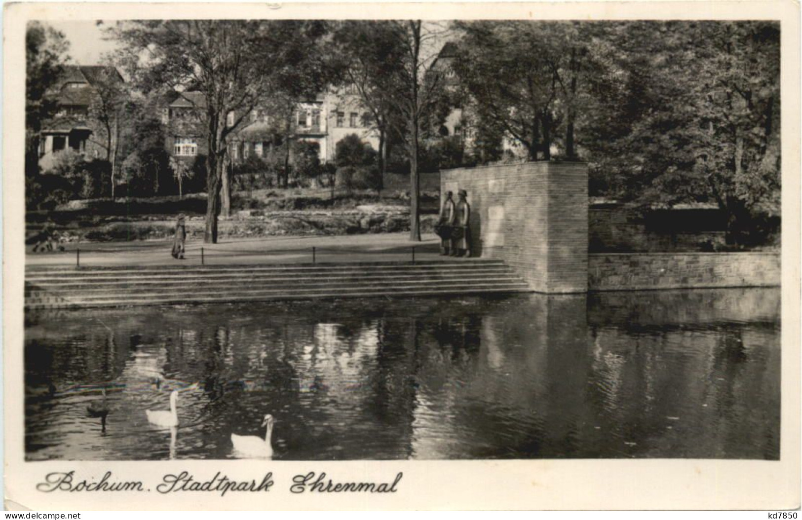 Bochum - Stadtpark Ehrenmal - Bochum