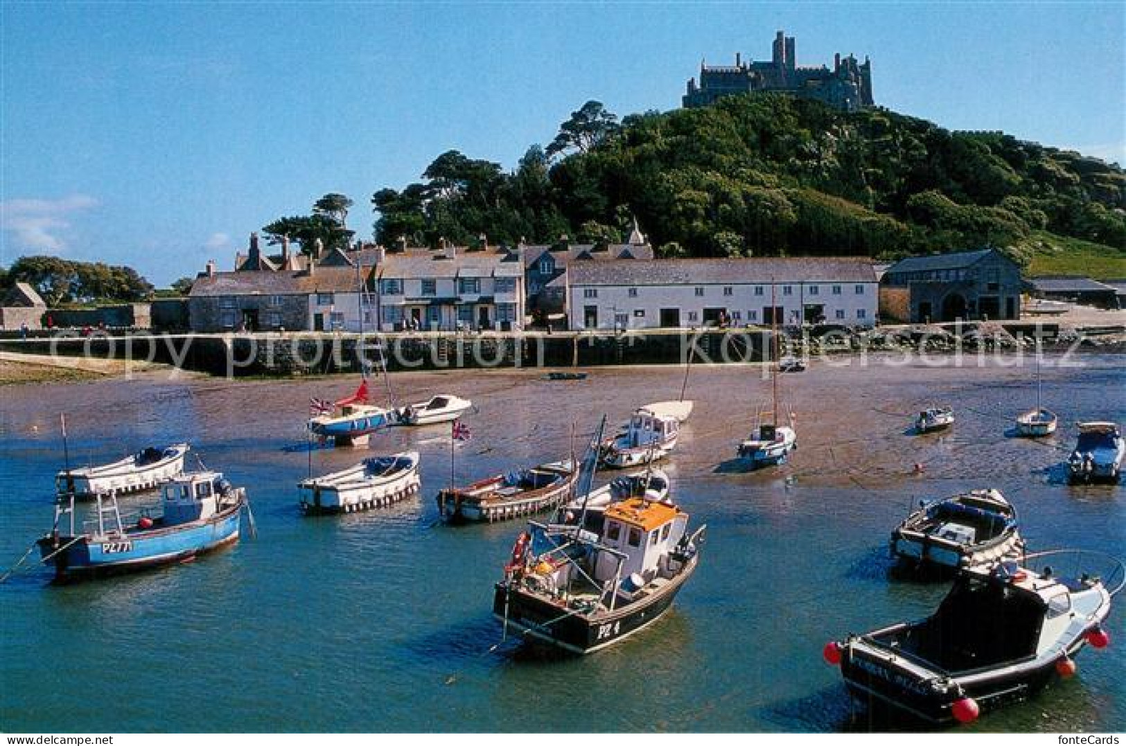 73607276 Saint Michaels Mount Blick Zum Burgschloss Hafen Saint Michaels Mount - Andere & Zonder Classificatie