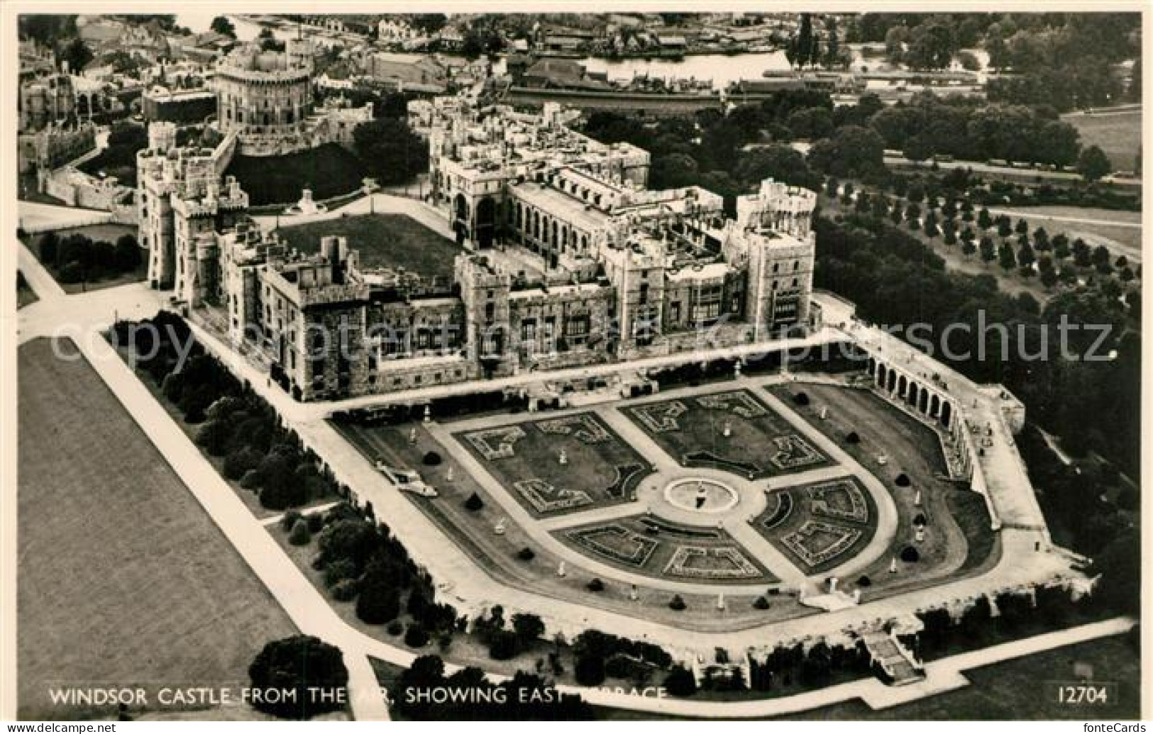 73298570 Windsor_Castle Showing East Terrace Aerial View - Altri & Non Classificati