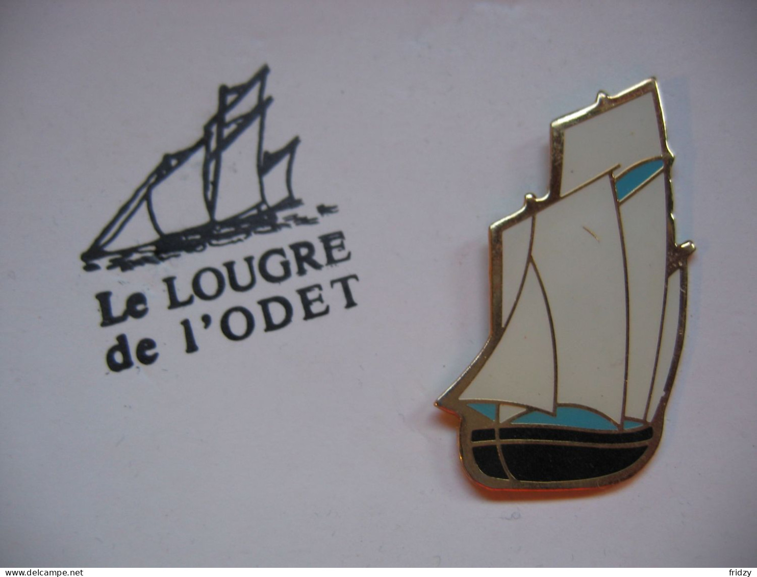 Lot De 4 Pin's De Voiliers, Le Lougre De L'Odet. Corentin 92 Quimper - Boten