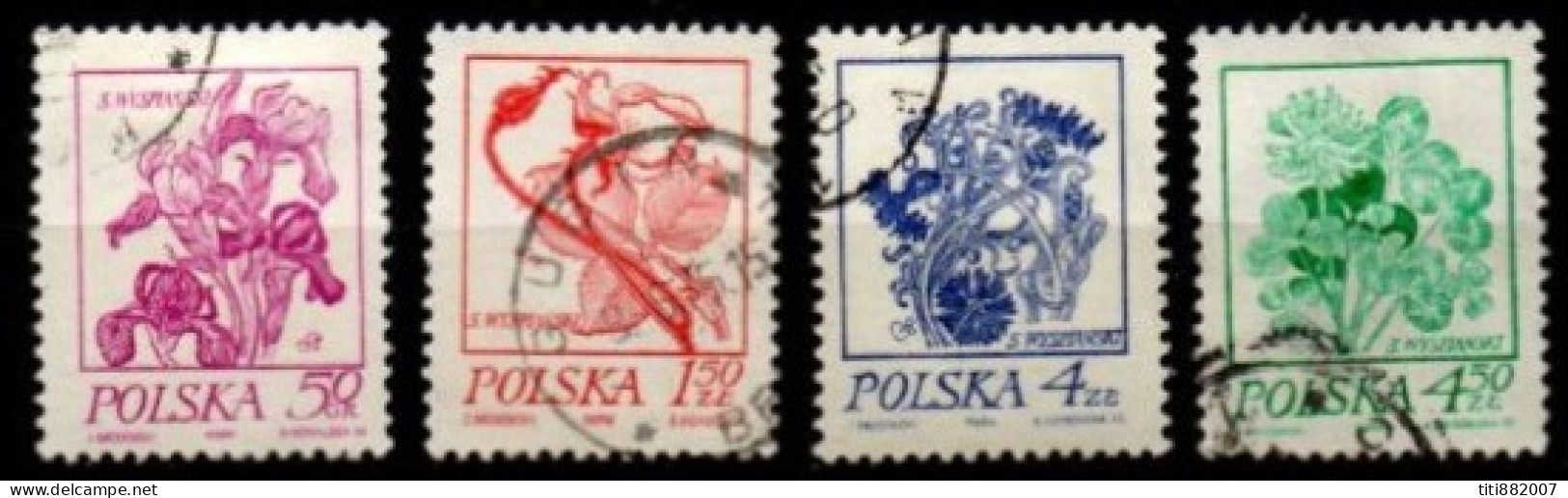 POLOGNE   -    1974 .  Y&T N° 2136 - 2138 - 2140 - 2141 Oblitérés.  Fleurs  / Plantes. - Usati