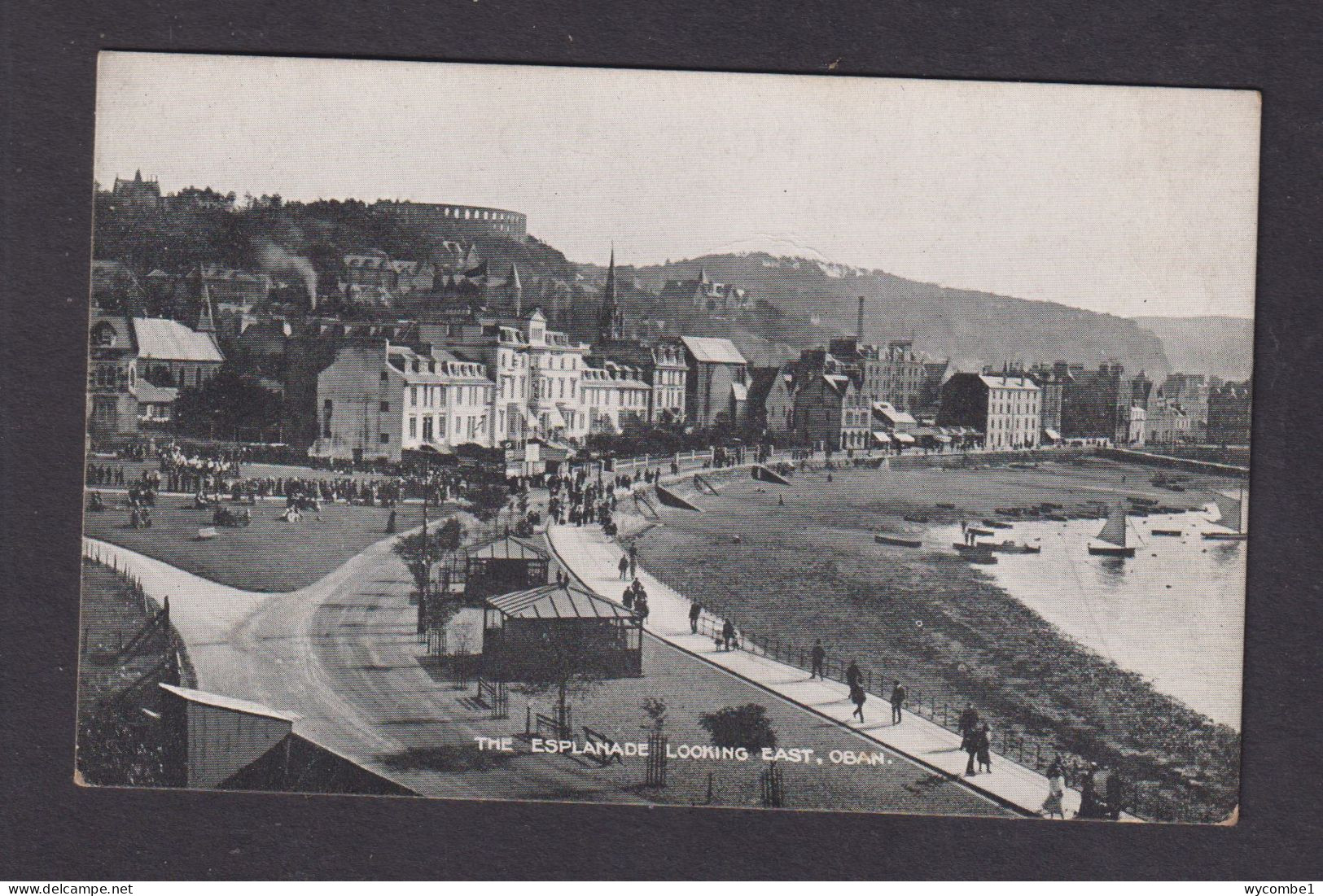 SCOTLAND - Oban The Esplanade Vintage Unused Postcard As Scans - Argyllshire