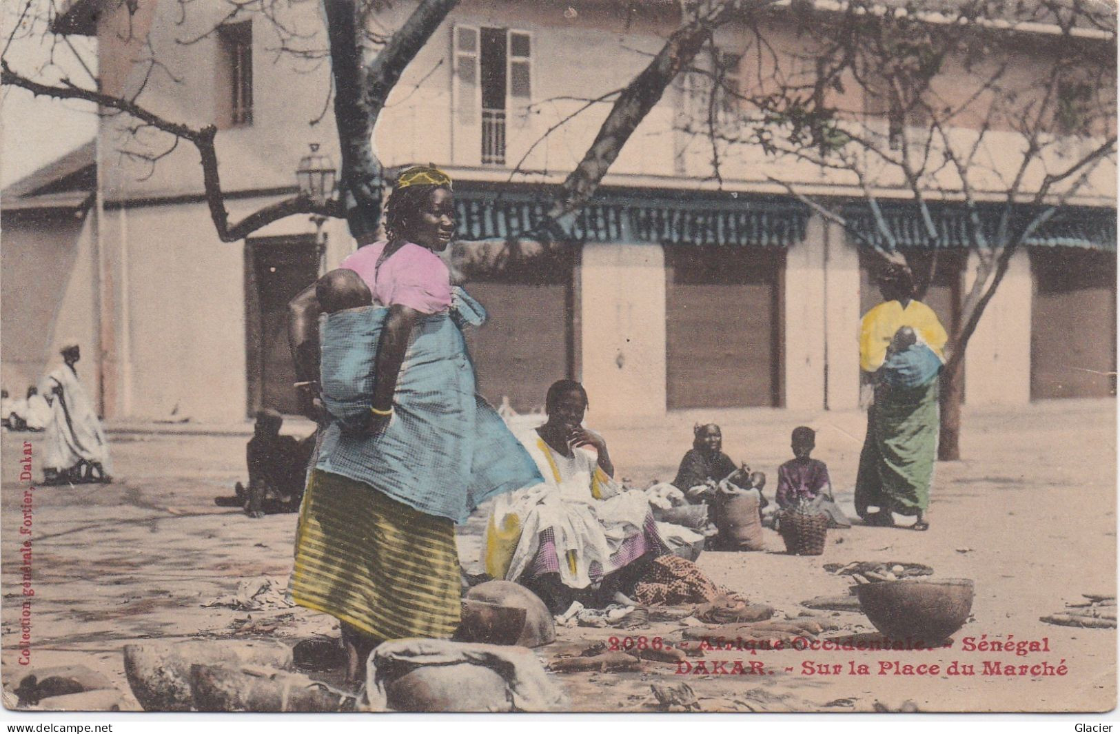 Dakar - Senegal - Sur La Place Du Marché - Senegal