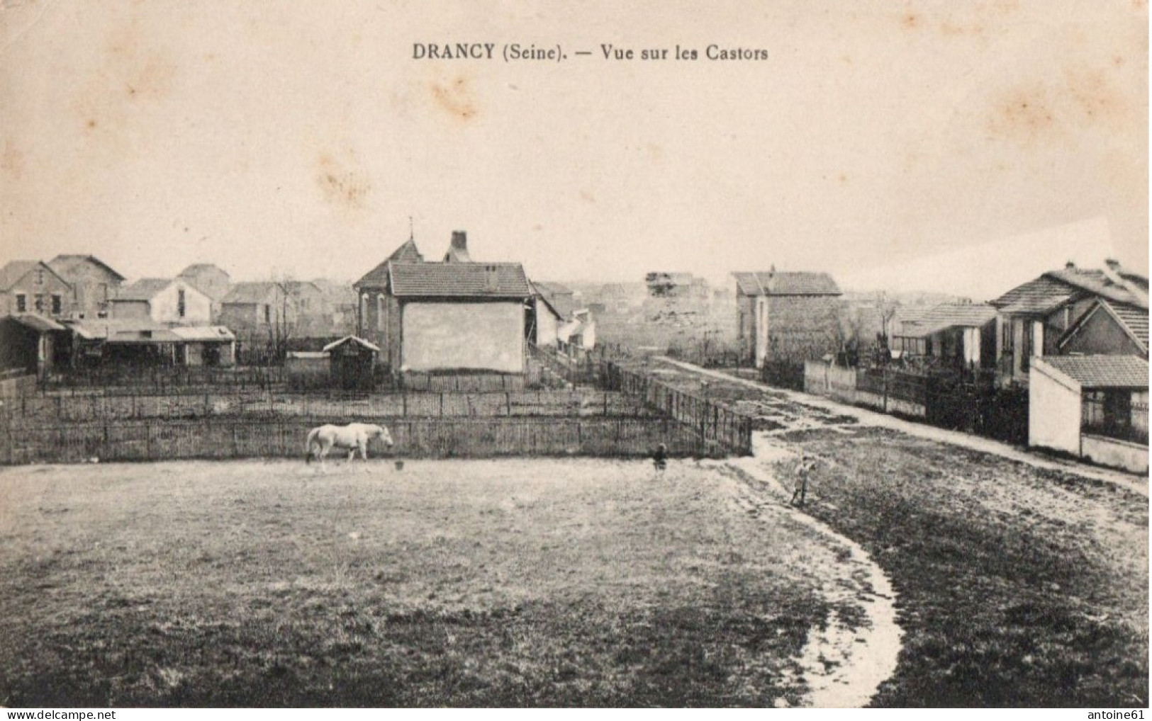 DRANCY - Vue Sur Les Castors - Drancy