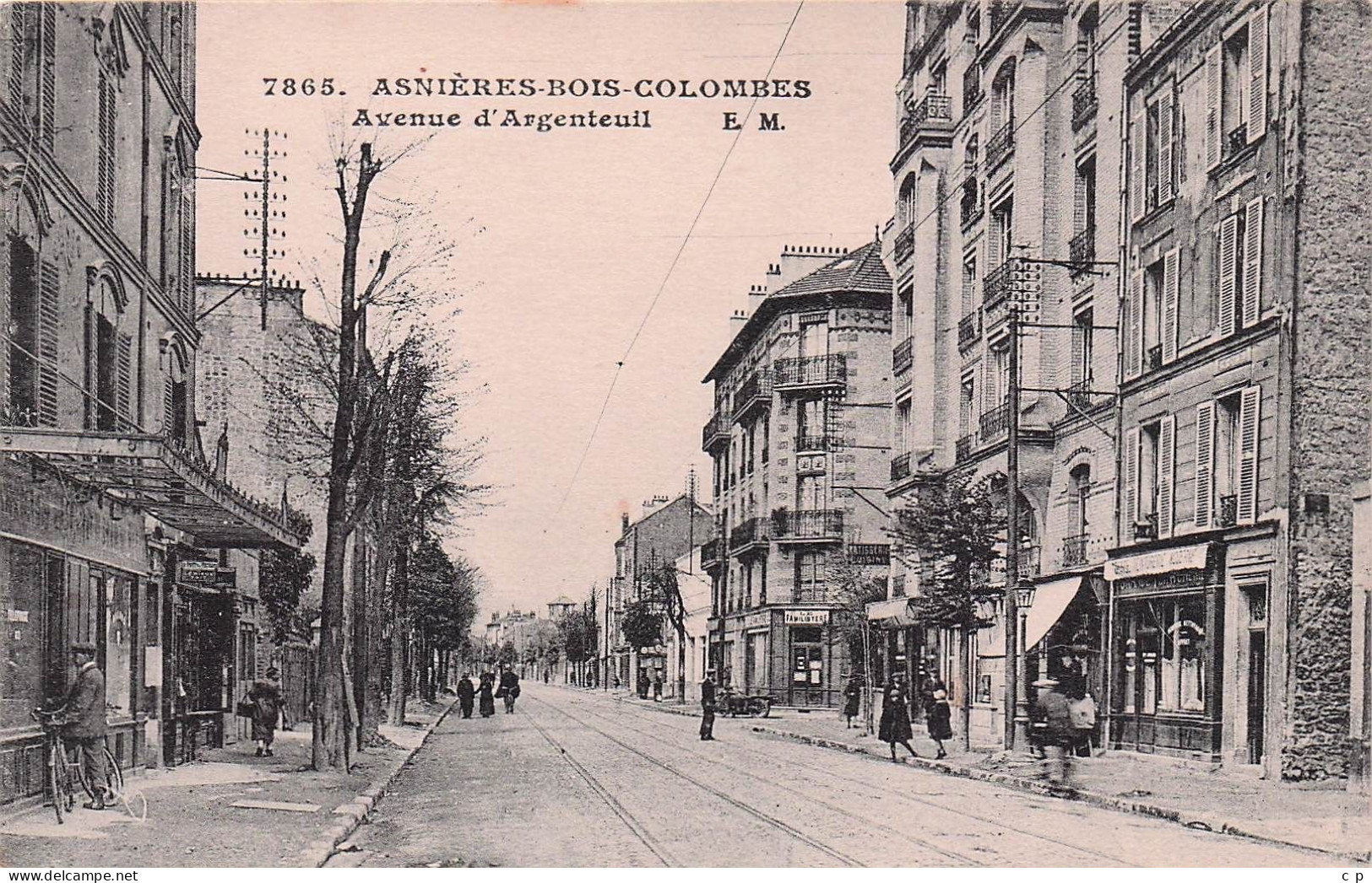 Asnieres Sur Seine - Bois Colombes - Avenue D'Argenteuil -   CPA°J - Asnieres Sur Seine