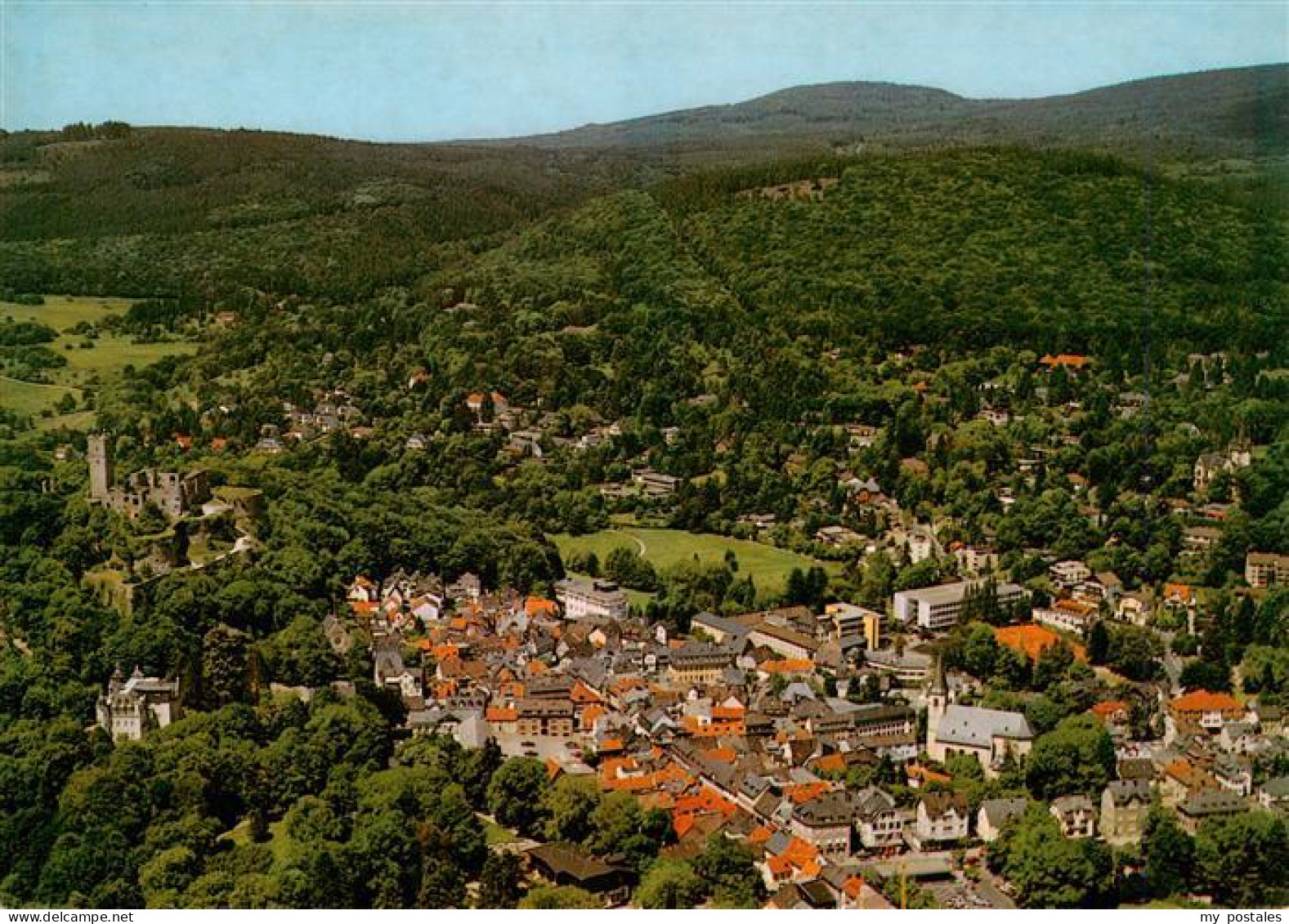 73936033 Koenigstein__Taunus Fliegeraufnahme Mit Festungsruine - Königstein