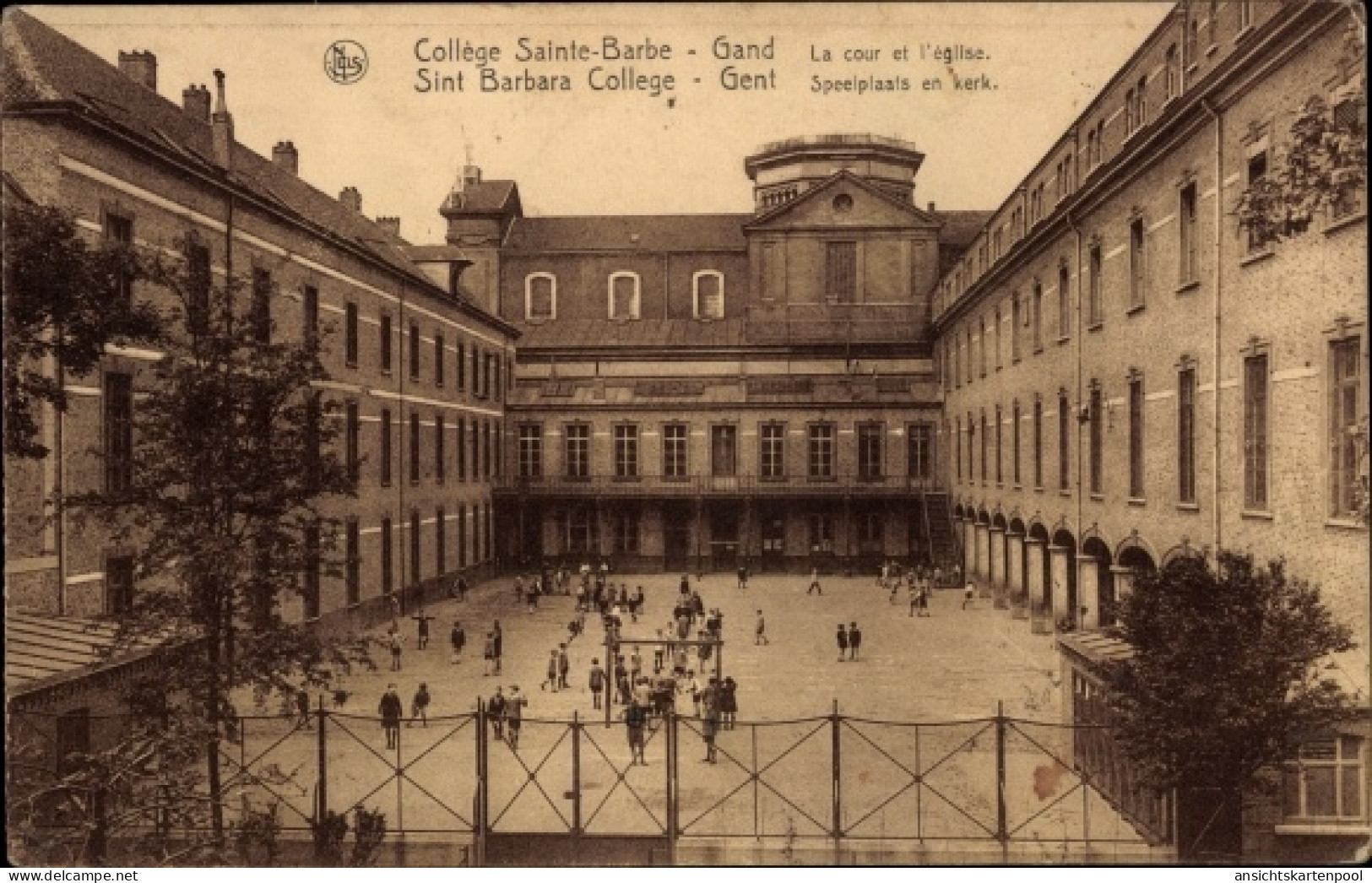 CPA Großraum Gent Ostflandern, Sainte Barbe College, Der Innenhof Und Die Kirche - Other & Unclassified