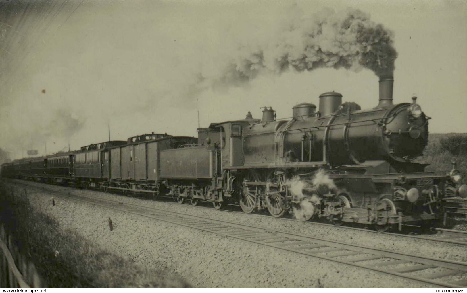 Reproduction - Rapide Paris-Saint-Quentin En 1910 - Rampe De Survilliers - Eisenbahnen