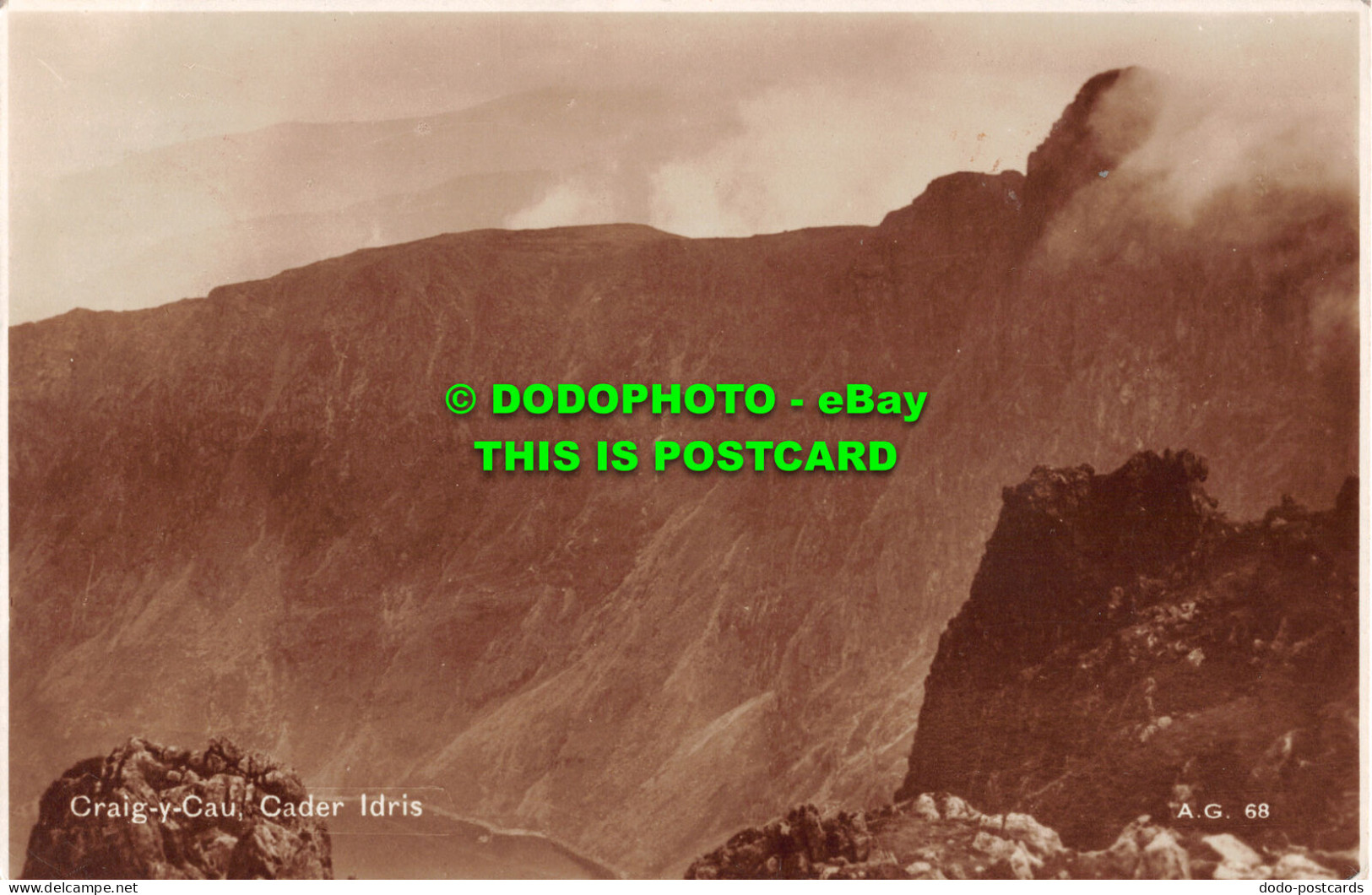 R481106 Craig Y Cau. Cader Idris. A. G. 68. Valentines. RP. 1936 - Monde