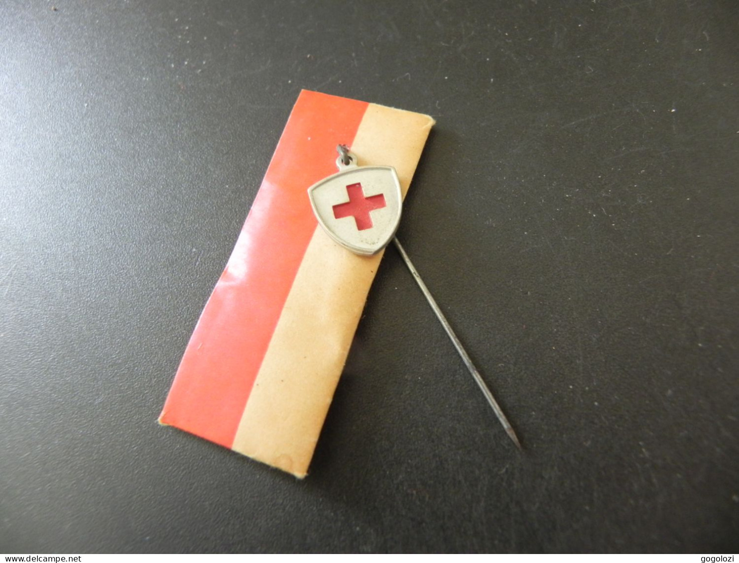 Old Pin Schweiz Suisse Svizzera Switzerland - Redcross Rotes Kreuz Croix Rouge Genève - Ohne Zuordnung