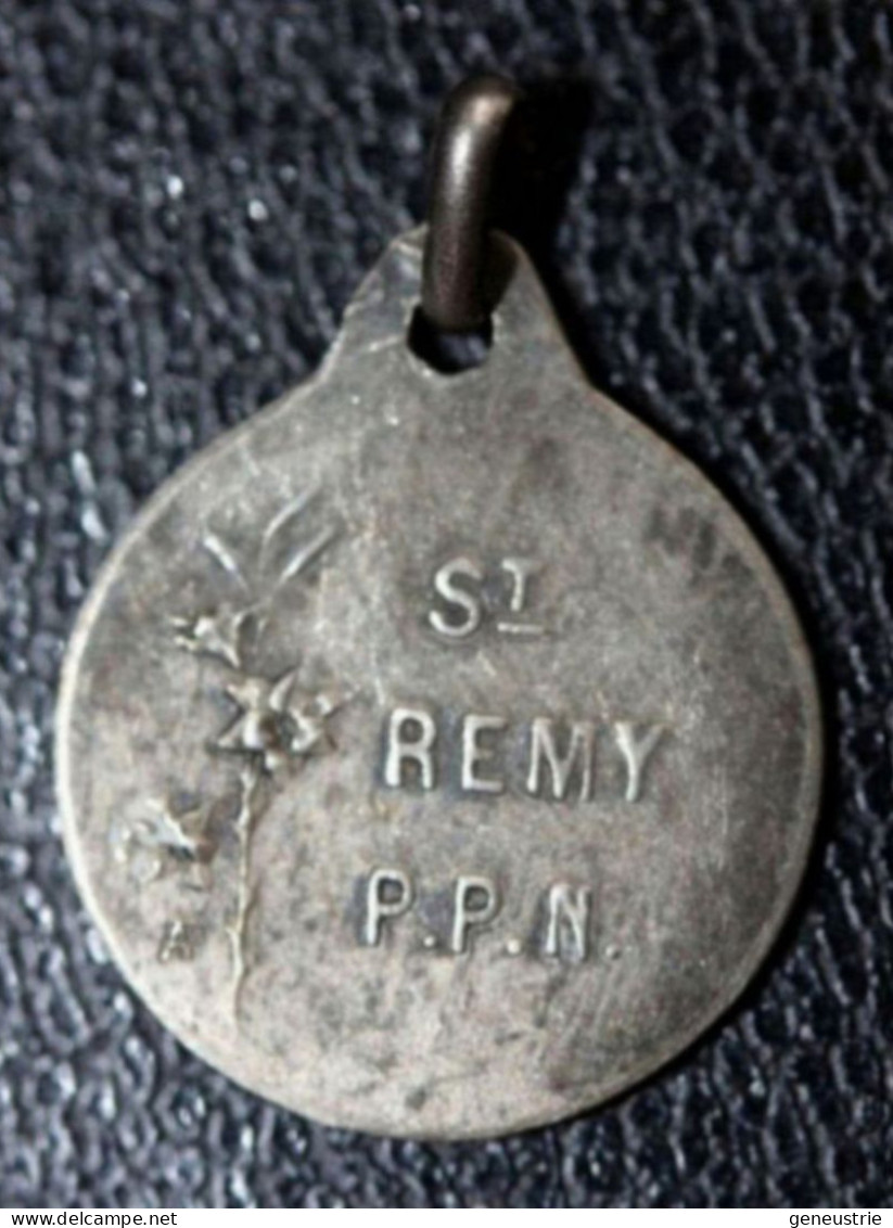 Pendentif Médaille Religieuse Années 20 Argent 800 "Saint Rémy / Saint Remi De Reims" Silver Religious Medal - Religión & Esoterismo