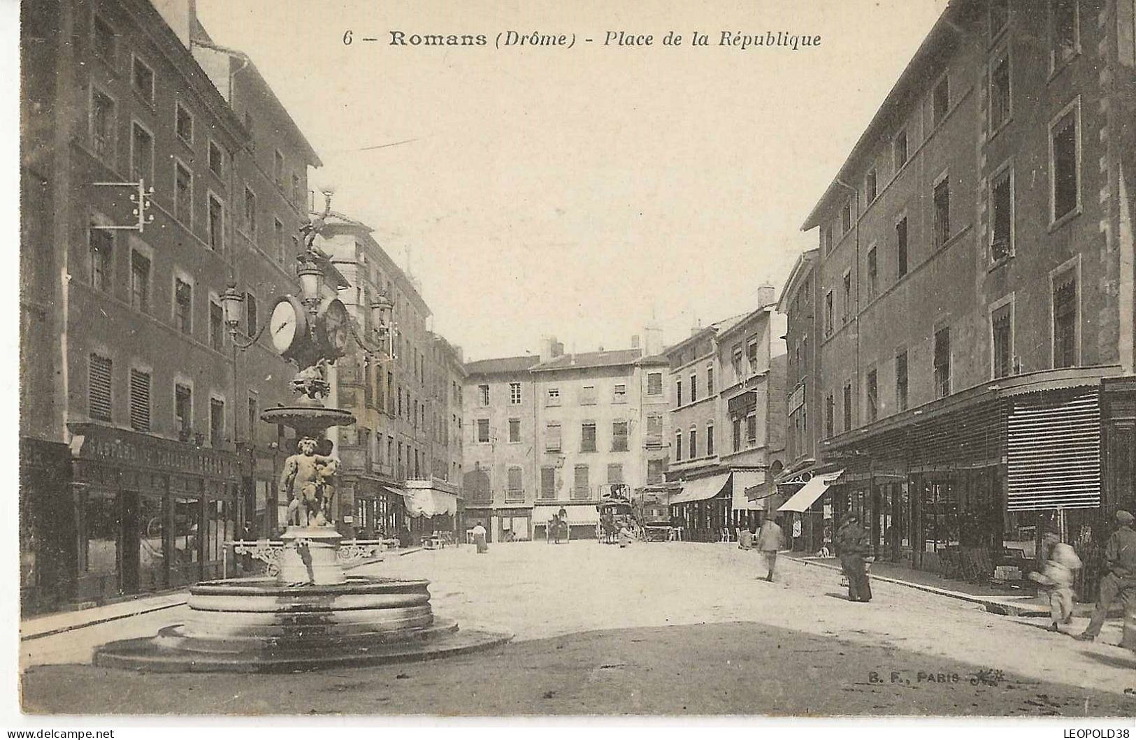 ROMANS  Place De La République - Romans Sur Isere