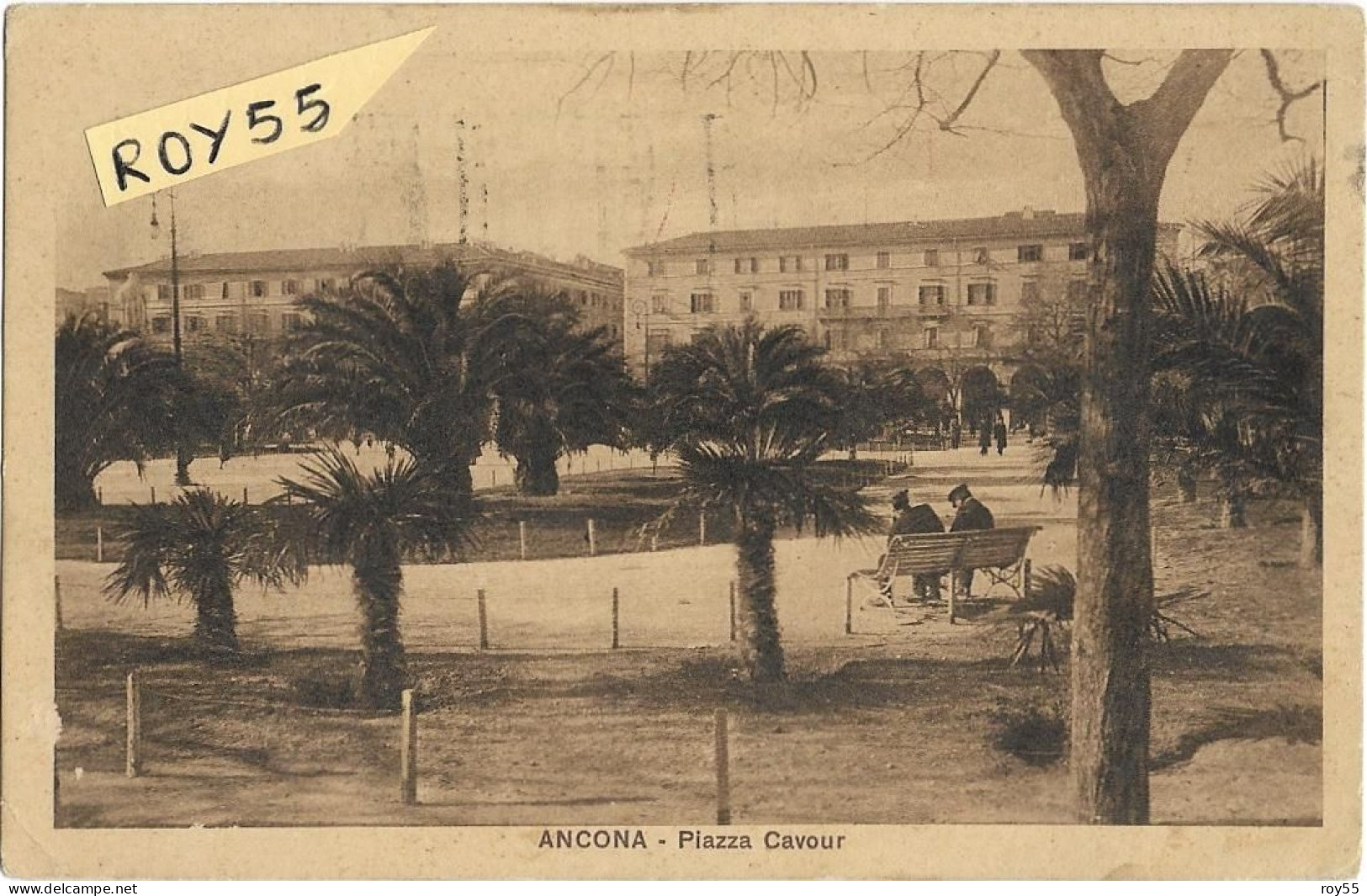 Marche-ancona Piazza Cavour Veduta Piazza Giardino Persone Case Animata Anni 20 (v.retro Timbro) - Ancona