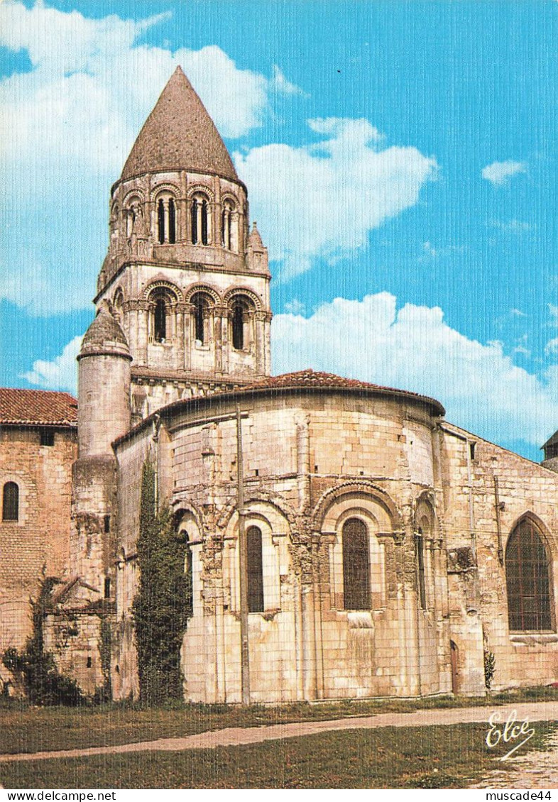 SAINTES - L ABSIDE DE L EGLISE DE L ABBAYE DES DAMES ET LE CLOCHER - Saintes