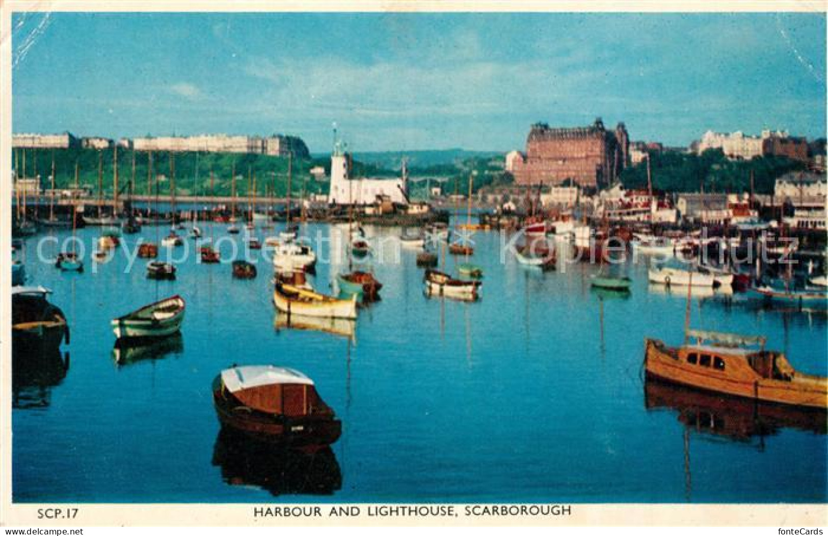 73150268 Scarborough UK Harbour And Lighthouse Scarborough UK - Altri & Non Classificati